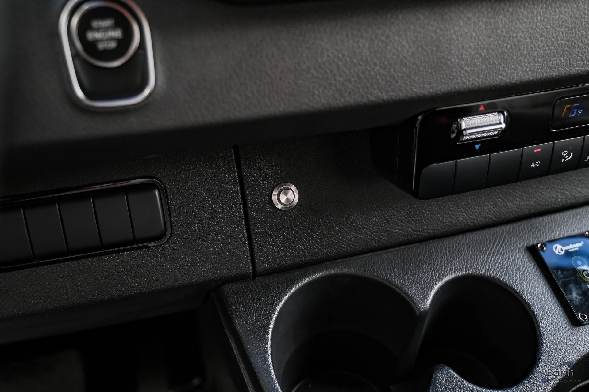 mph041_2172394117_d2ef611c10af320280811e8c60e952d4x_f31ae7c115