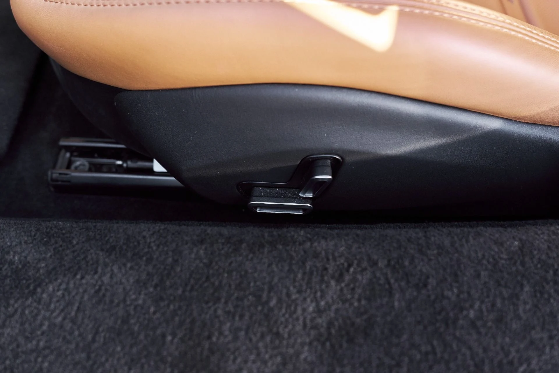 mph041_2191201032_Used_2024_Ferrari_296_GTB_Base_1766793165_d33052dc89