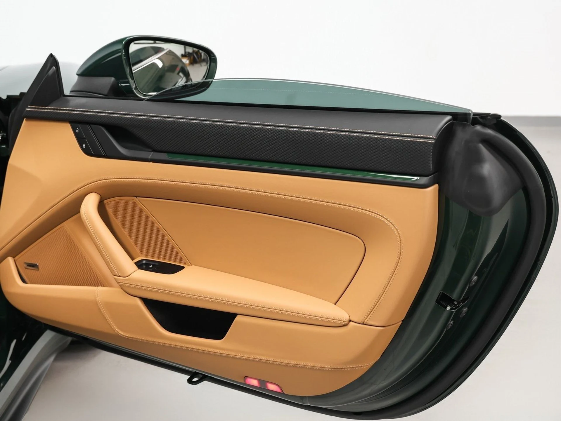 mph041_2193943394_42_5298801176