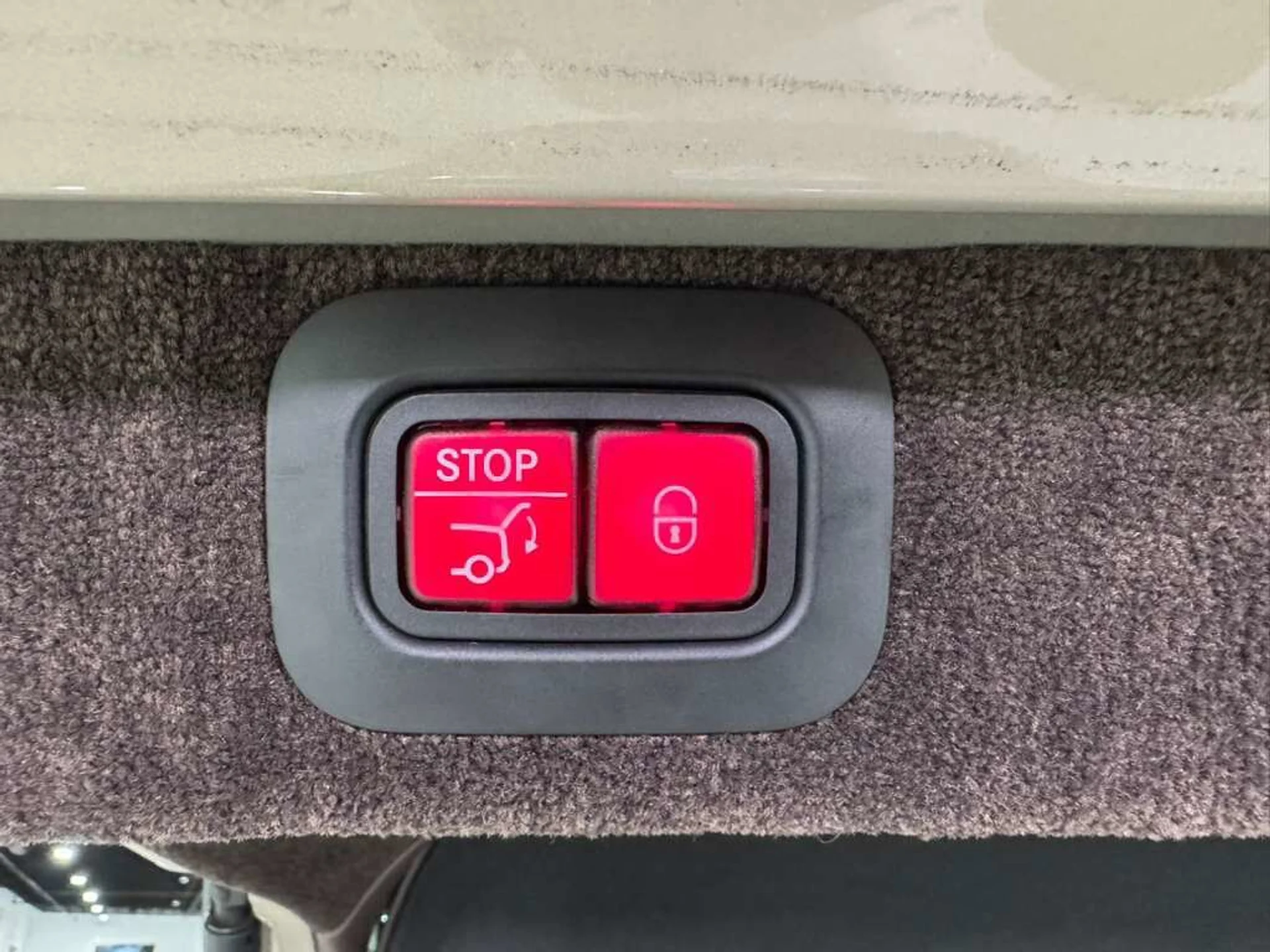 mph041_2198689469_328848886f4c257c2edb8d85c1f4e2d6_d2e97d792b