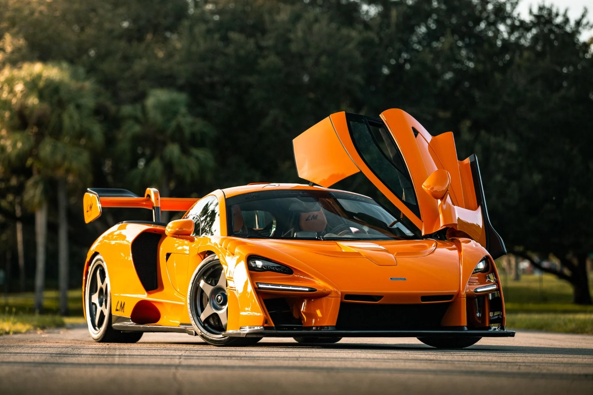 mph041_2202299806_Used_2019_Mc_Laren_Senna_LM_4672d2a4f2