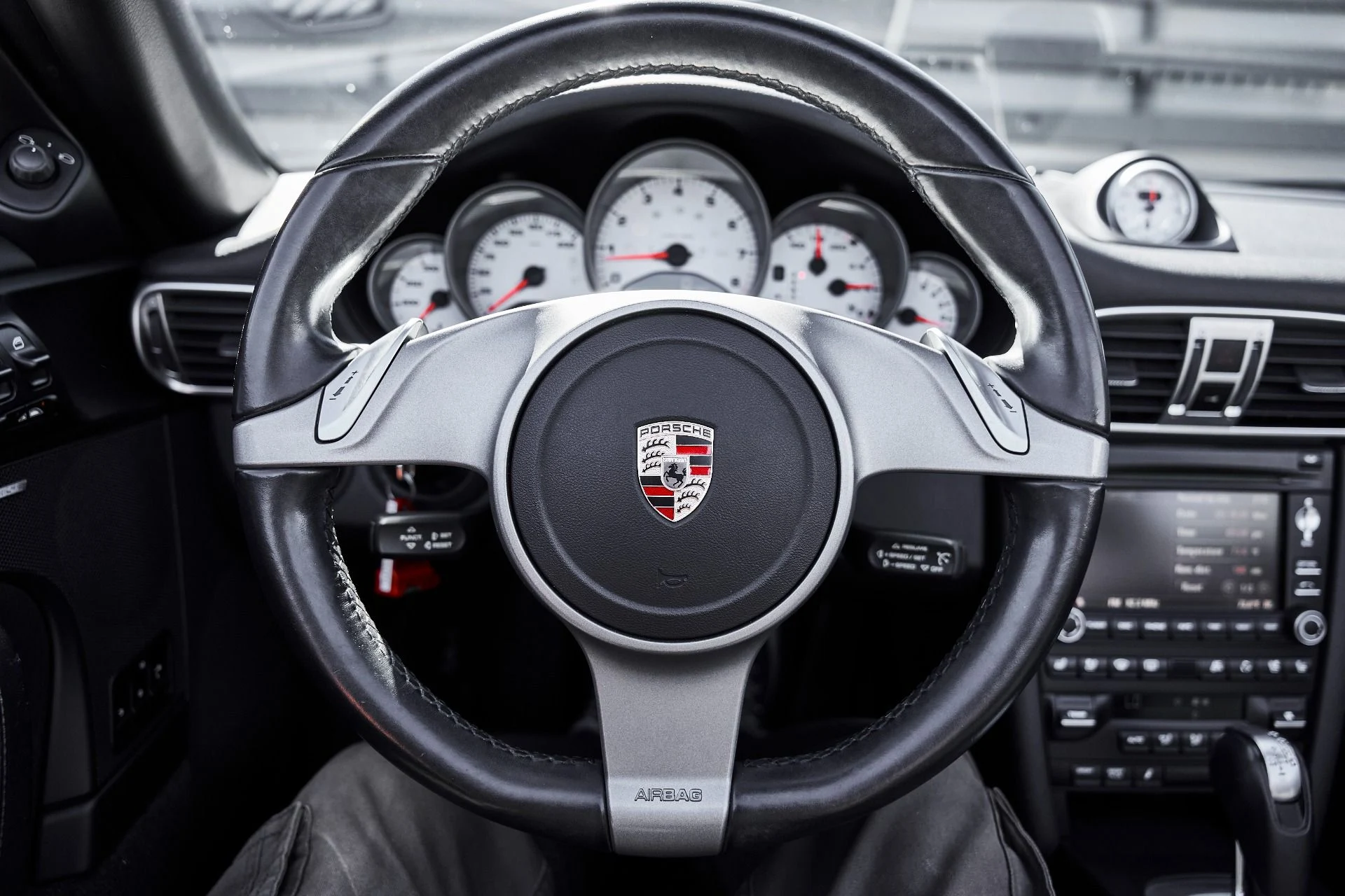 mph041_2203063968_Used_2010_Porsche_911_Carrera_S_1779210291_f27a37ff7f