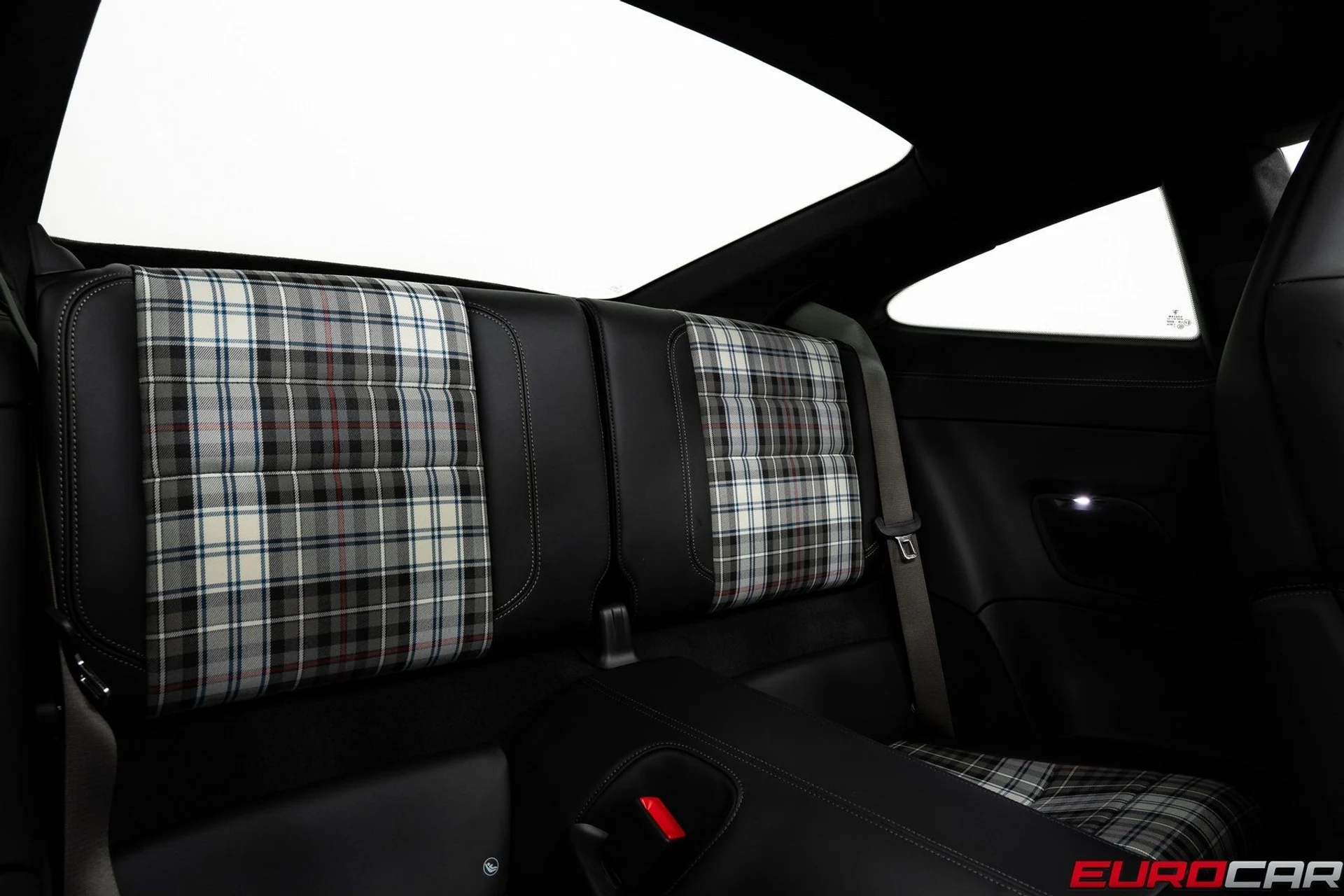 mph041_2226641304_image_42_7df95c37a3