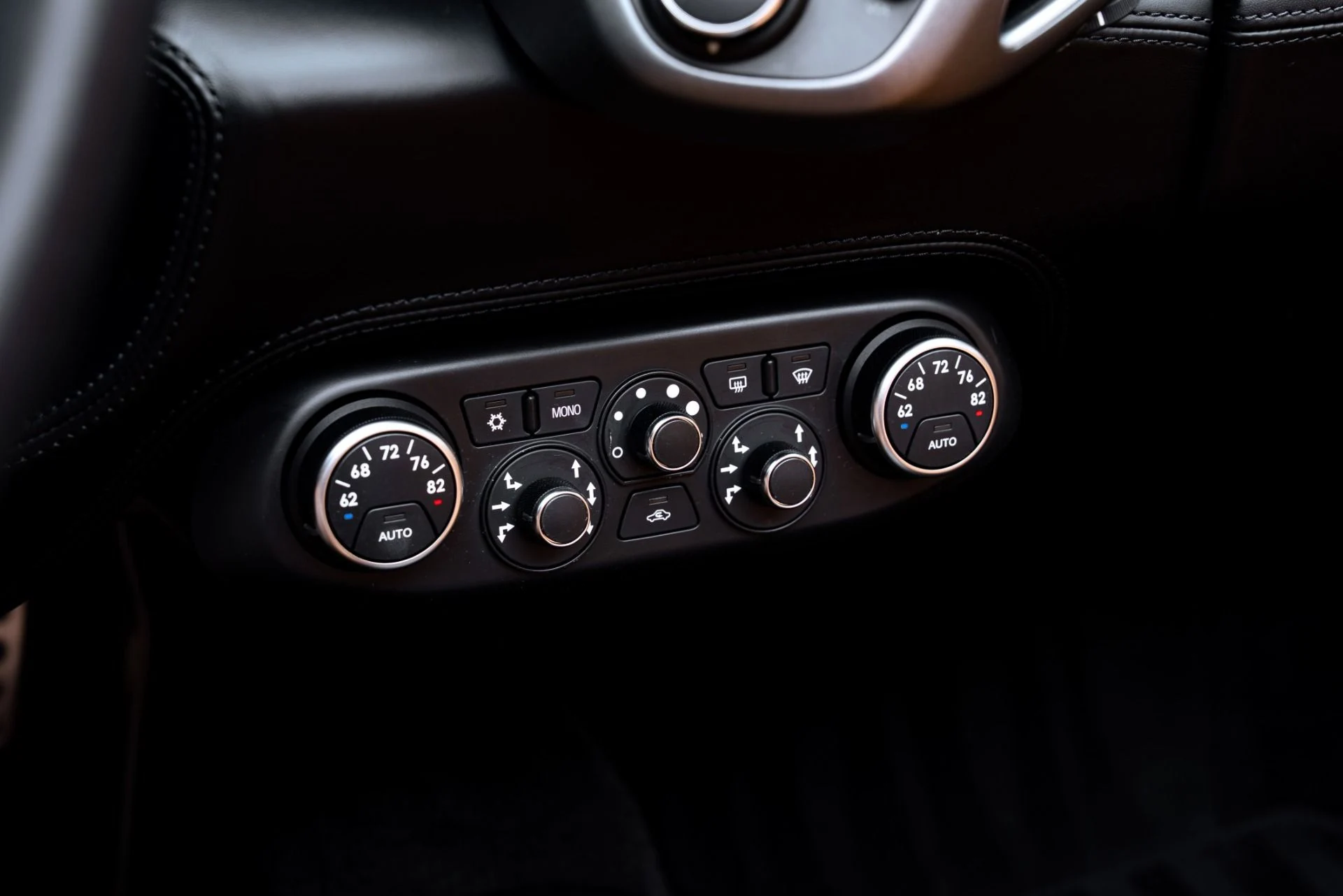 mph041_2266303916_Used_2014_Ferrari_458_Spider_1778539625_2232c98883