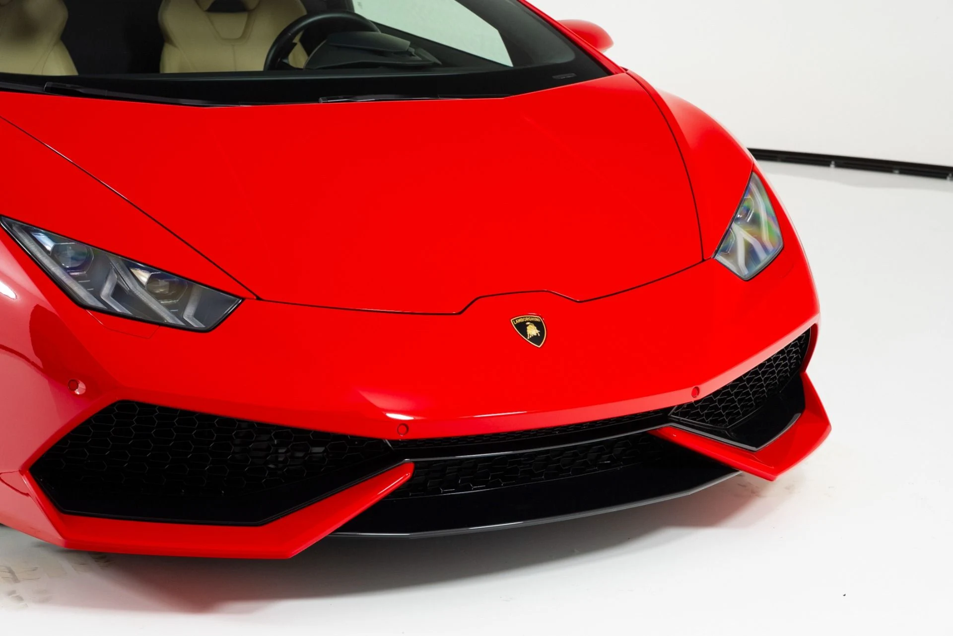 mph041_2308106898_Used_2015_Lamborghini_Huracan_LP_610_4_1747870246_a25aba3fea