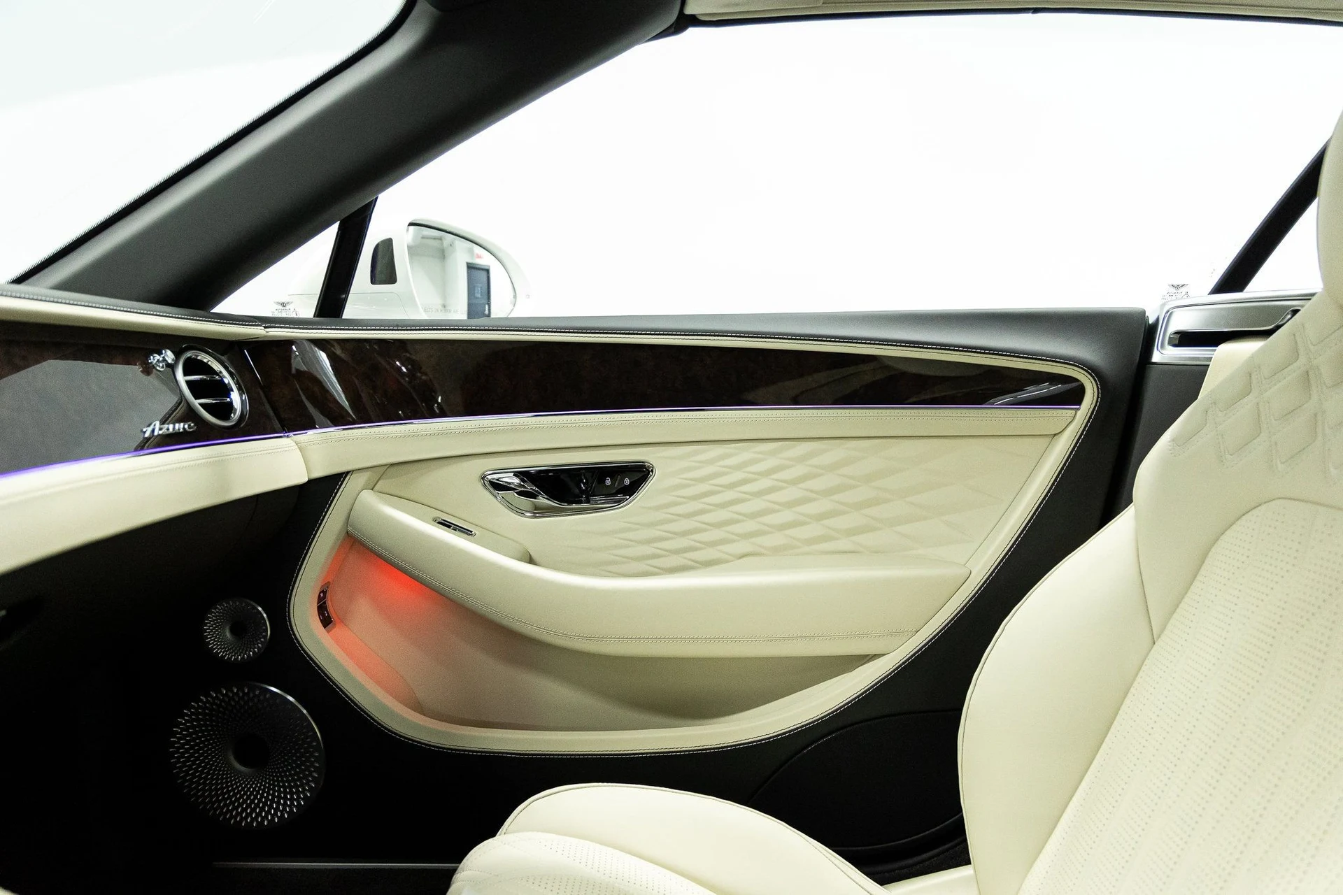 mph041_2308429595_0ff23d75db2e1d5cf951210196324cccx_5a3e7ff8b7