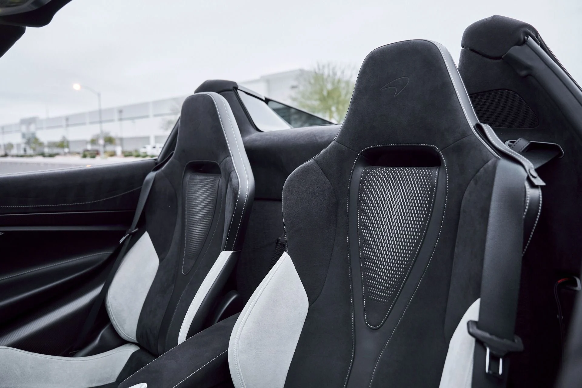 mph041_2316794659_Used_2024_Mc_Laren_750_S_1767753292_fab4a4c031