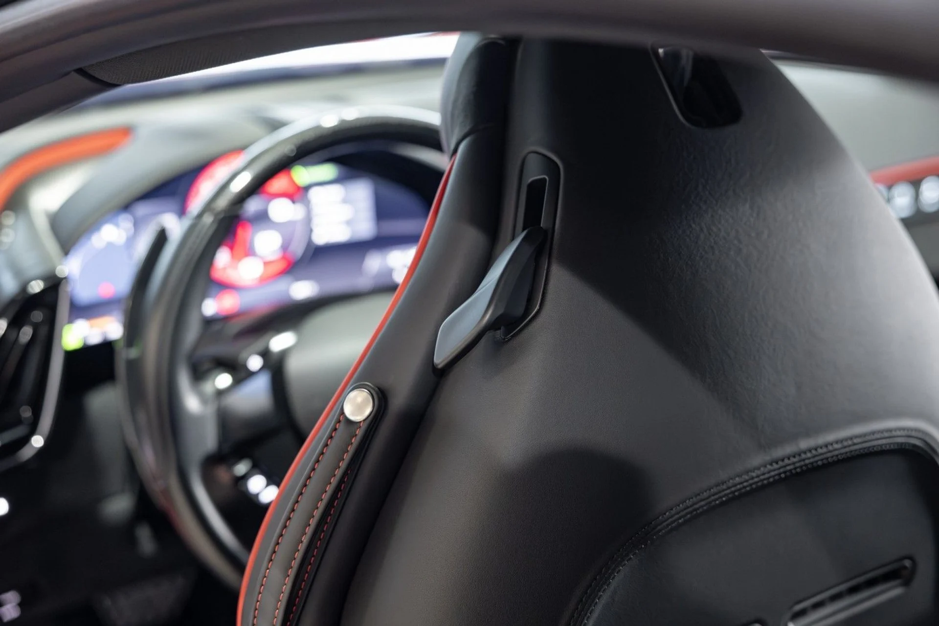 mph041_2318863007_d_Q_960c662951