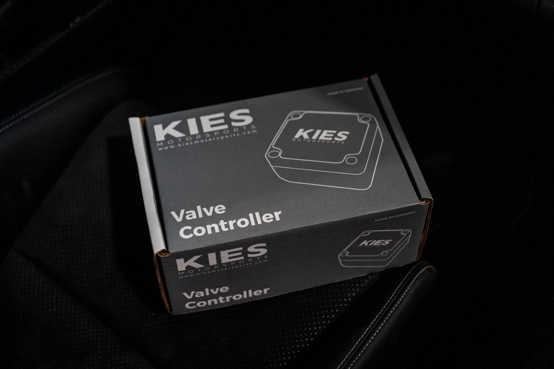 mph041_2320356142_Used_2024_Porsche_911_GT_3_RS_Arctic_Grey_Weissach_Package_1768063580_03f22622f2