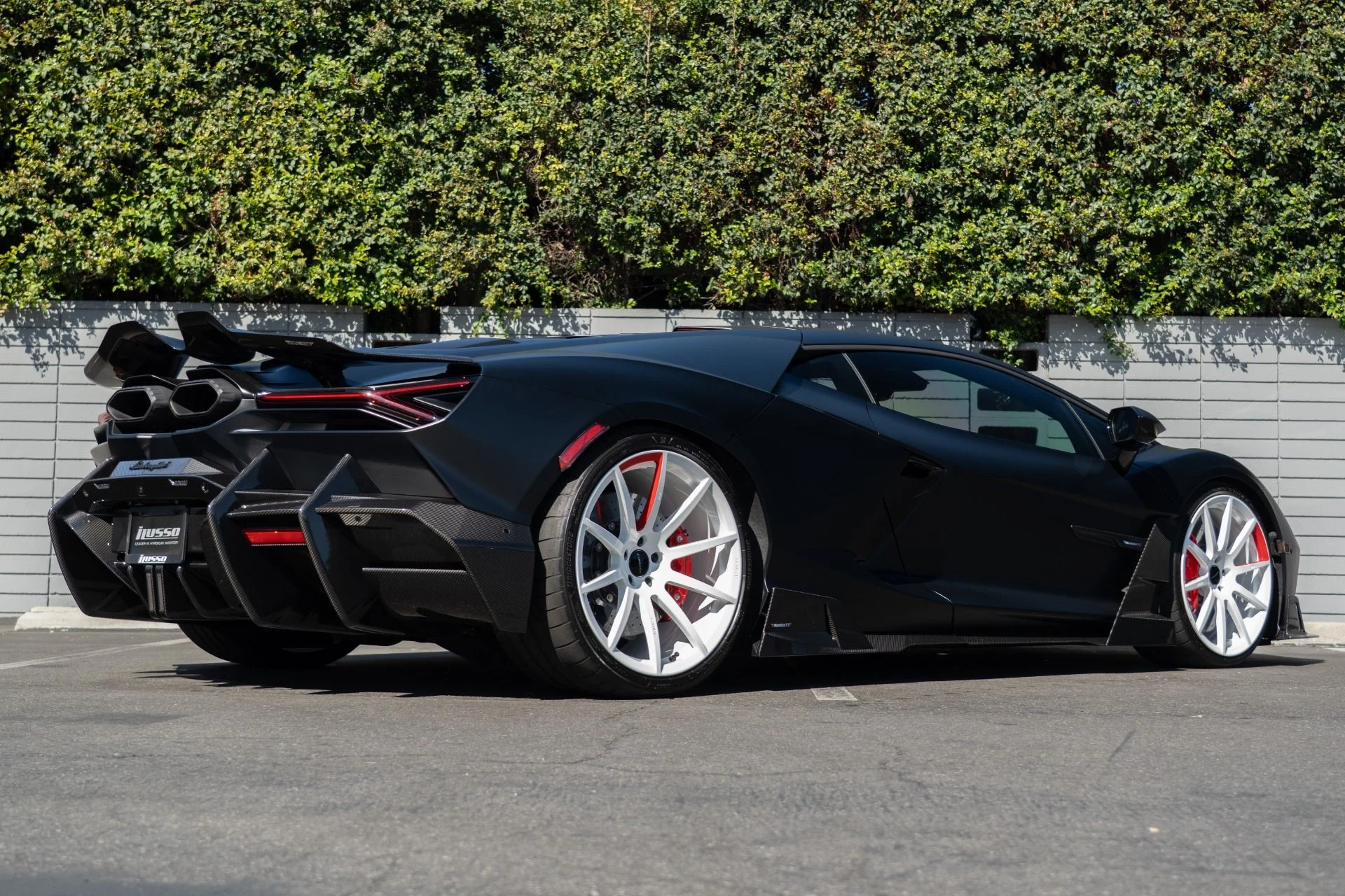 mph041_2330600105_Used_2024_Lamborghini_Revuelto_Mansory_1757354394_126b15bd1d