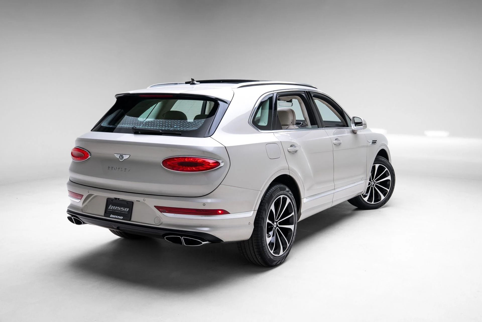 mph041_2330833985_Used_2021_Bentley_Bentayga_V8_1774990437_3d07ea8587