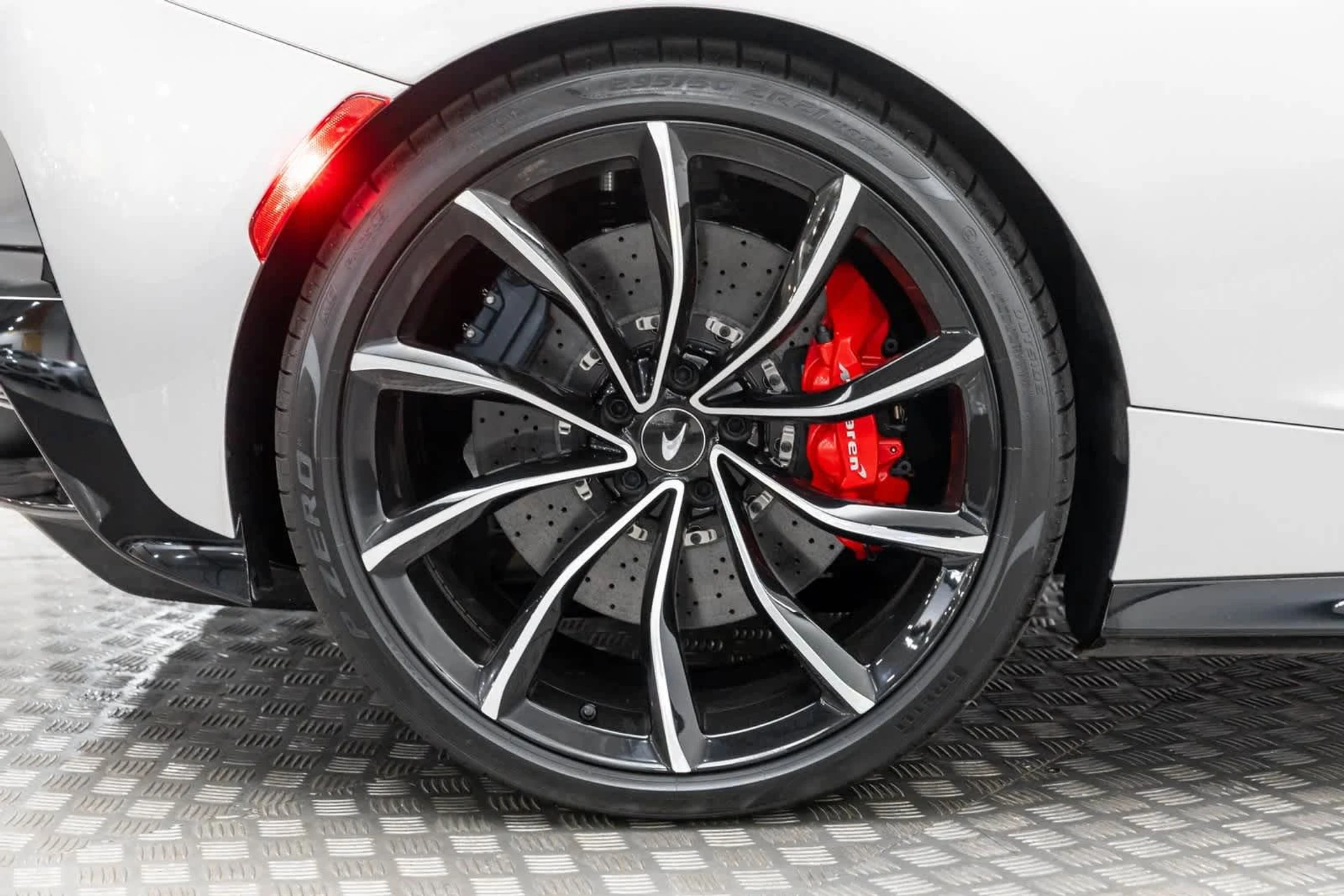 mph041_2331437590_42_8ea2ee20df