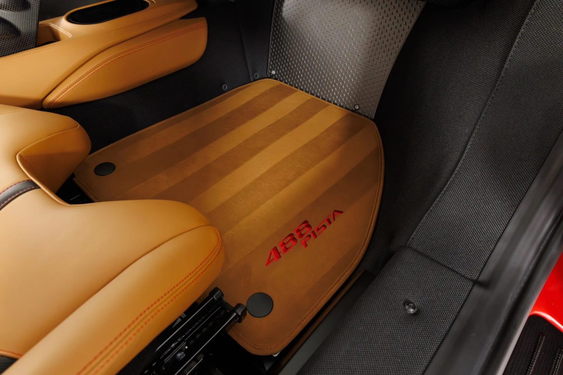 mph041_2348923517_Used_2020_Ferrari_488_Pista_1774991852_c64c67b1c1