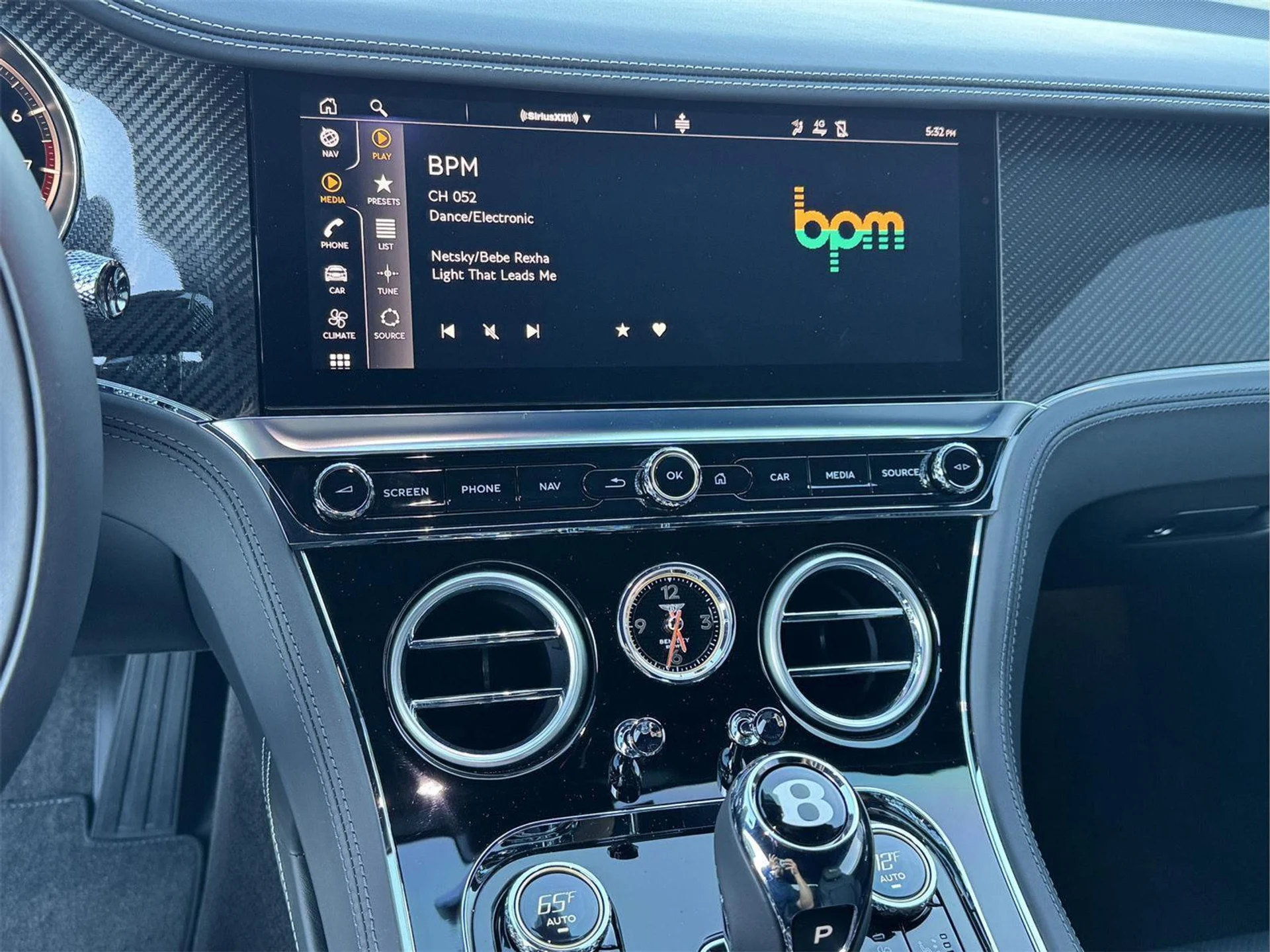 mph041_235564435_8951f3c3d6fe81aa44a429f4b72eb82d_574960c1d6