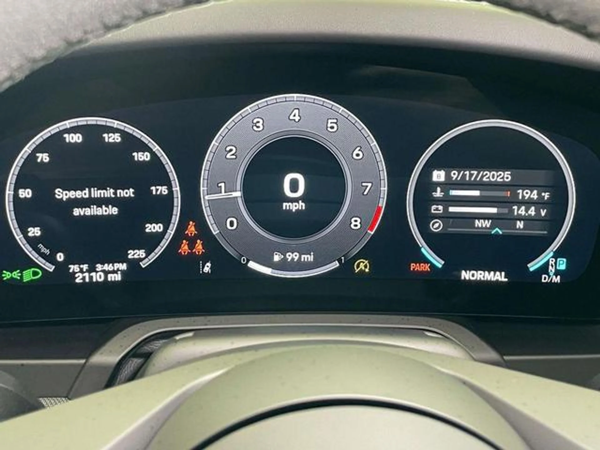 mph041_2360962758_ve_LR_Bmy_B_Ow_Diag_Dhl_GE_Fq_Nx_SAJ_4_b8058ac131