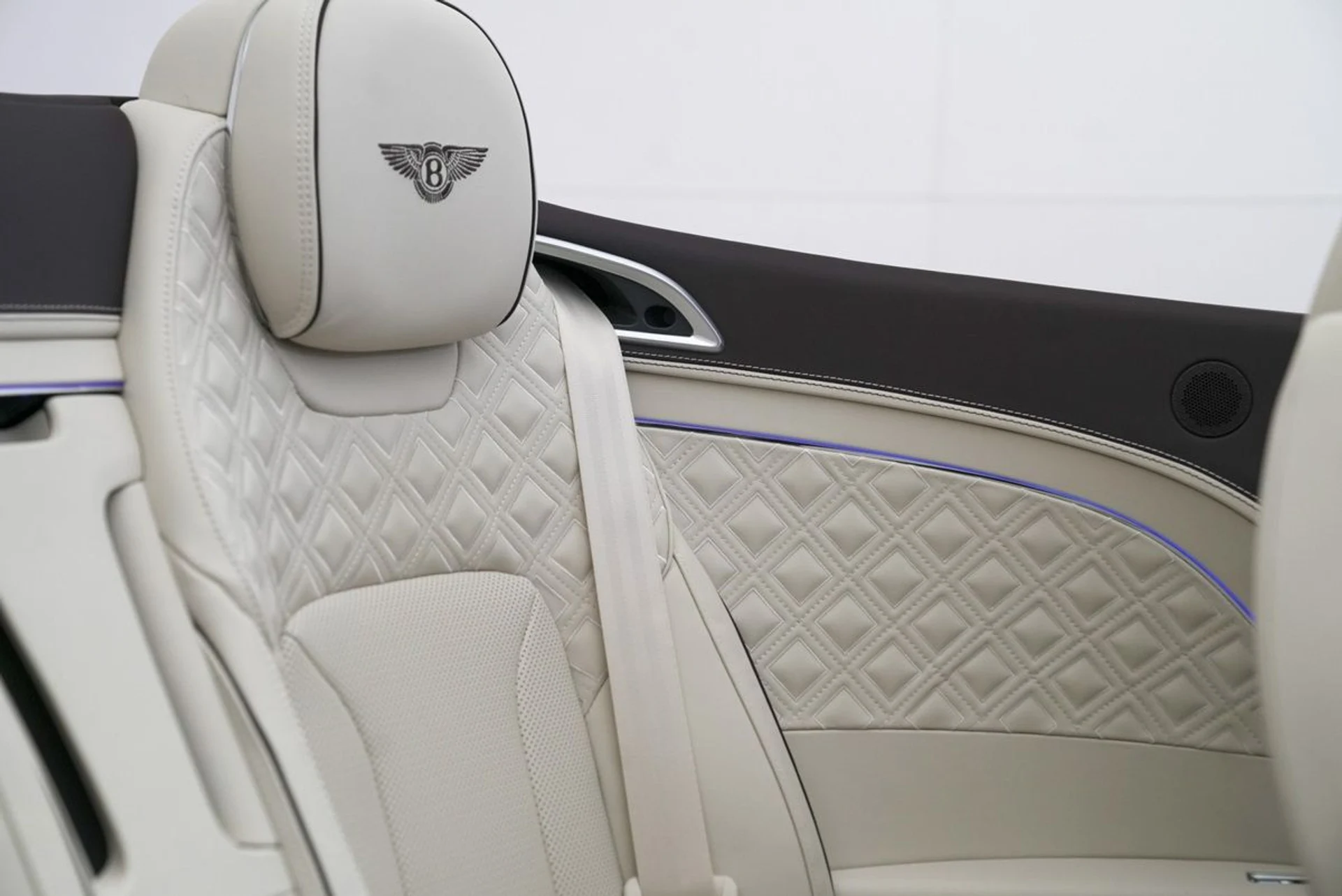 mph041_2371724590_xdupjimss34r6pt01vqvl0wl9yqd_4e80c5be1b