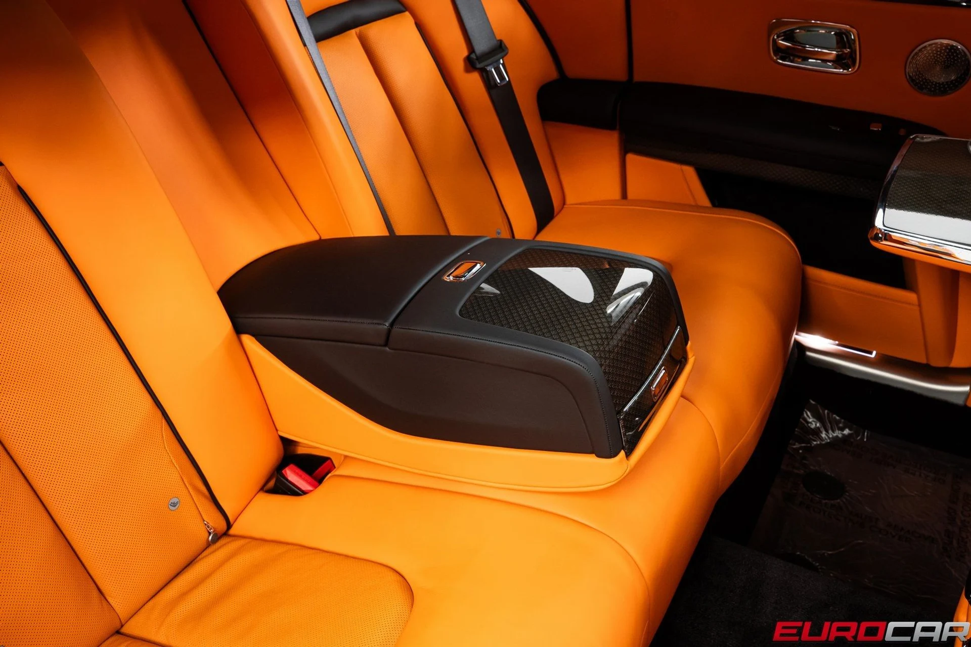 mph041_2390000693_image_42_e03a892aaf