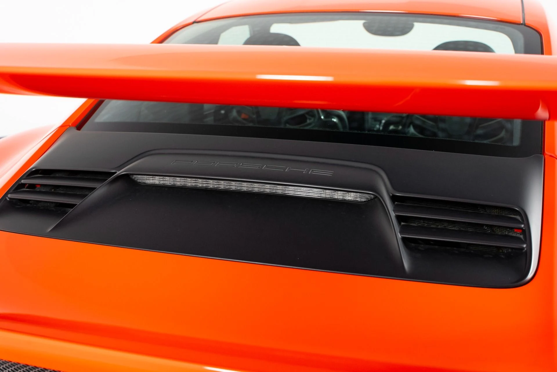 mph041_2397547148_Used_2016_Porsche_911_GT_3_RS_1754423364_a72b08b561