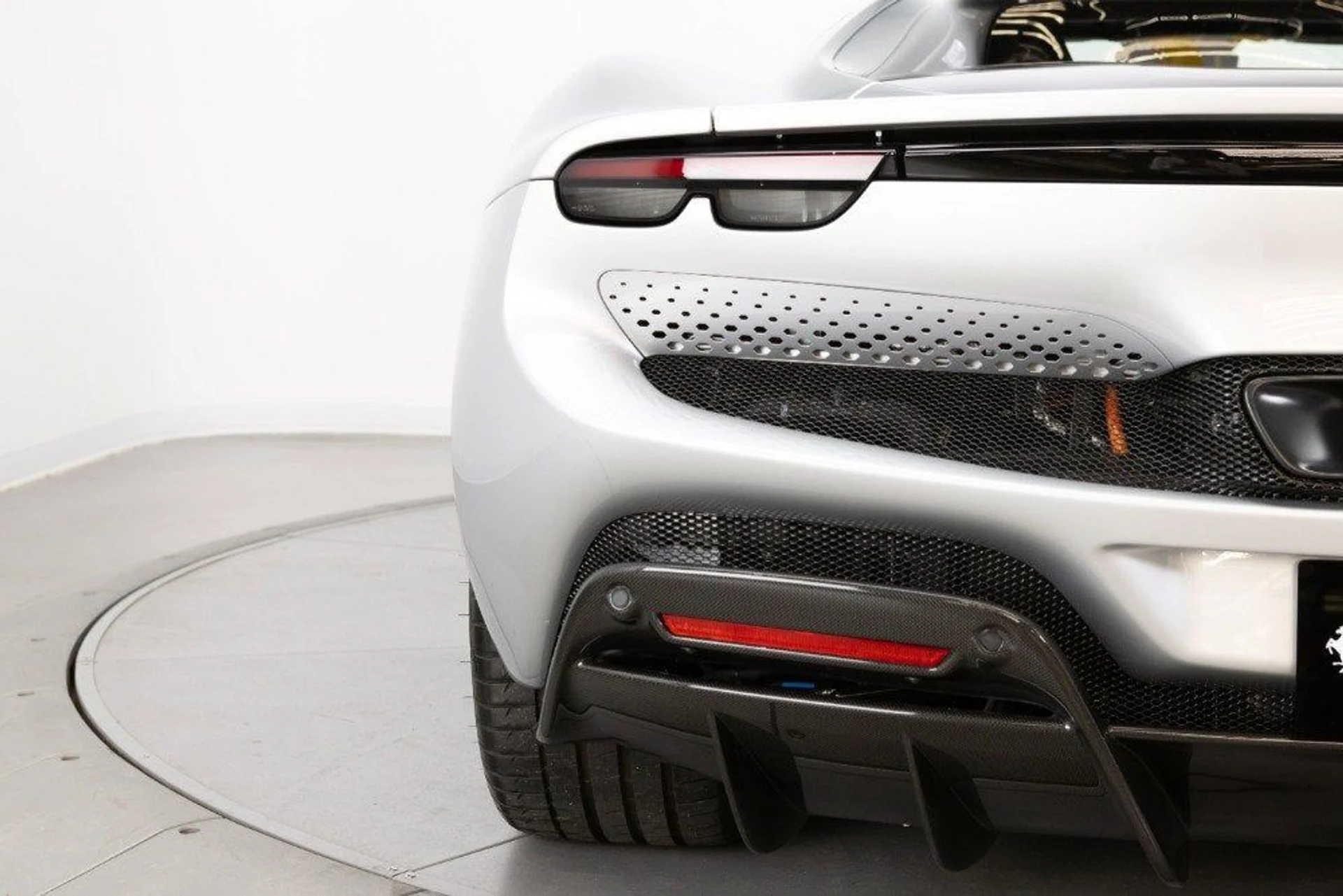 mph041_2433261446_61898a8e62a24b8b85f1acc9f0a230dd_899ae36efb