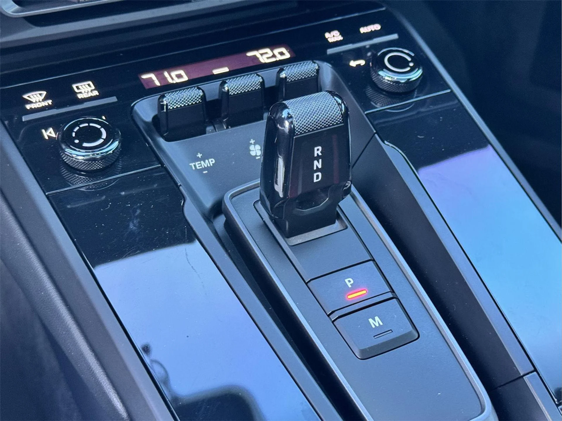 mph041_2439153223_359deb243b092ef13ade41d574013366_71c06a89bc