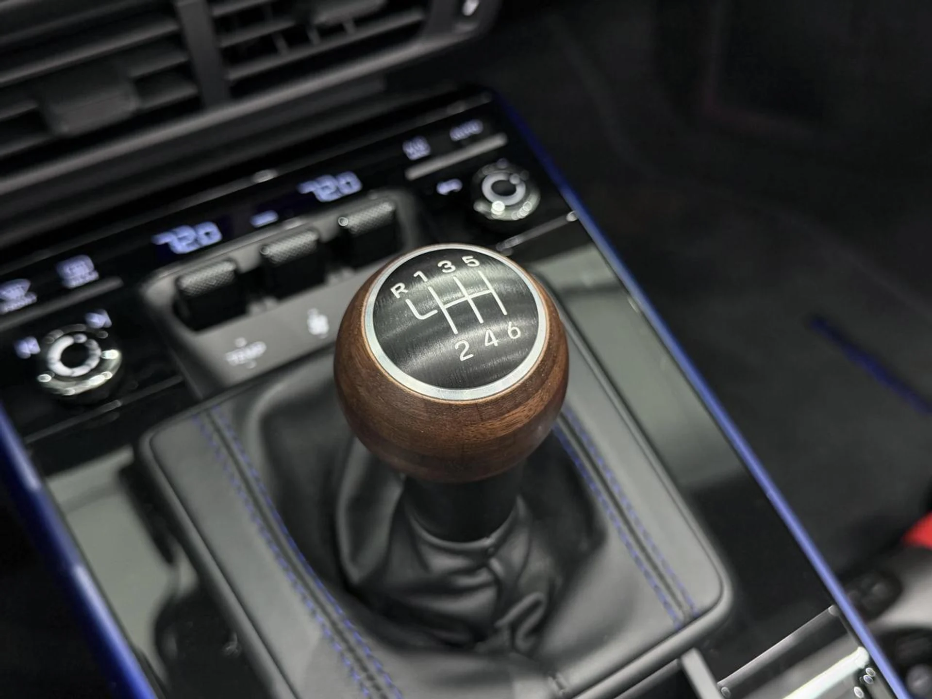 mph041_2442981771_8420cae8475cef1fa1db2abbc4740589_0124d16ccf