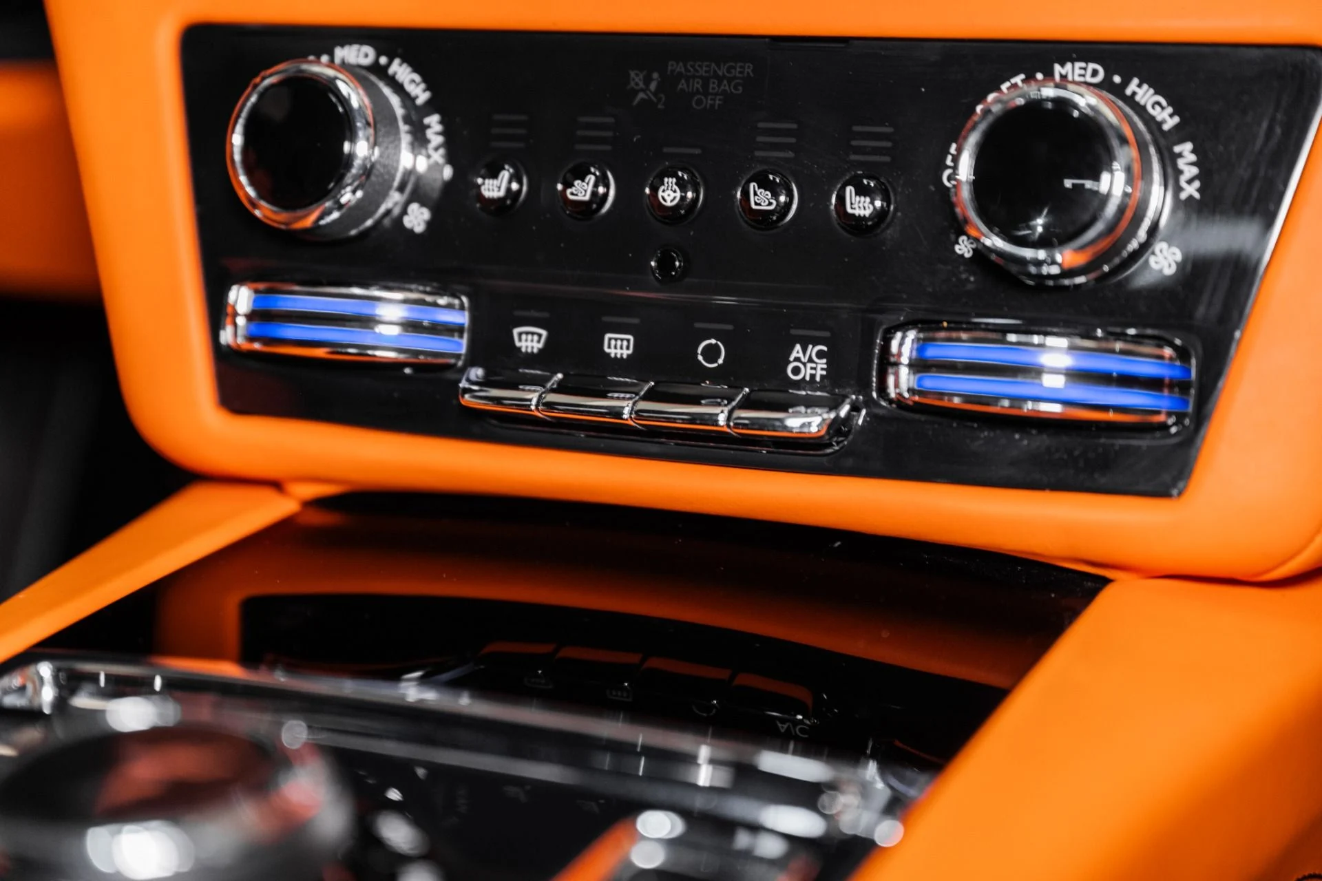 mph041_2467212149_Used_2021_Rolls_Royce_Ghost_1753979325_661363aeb1