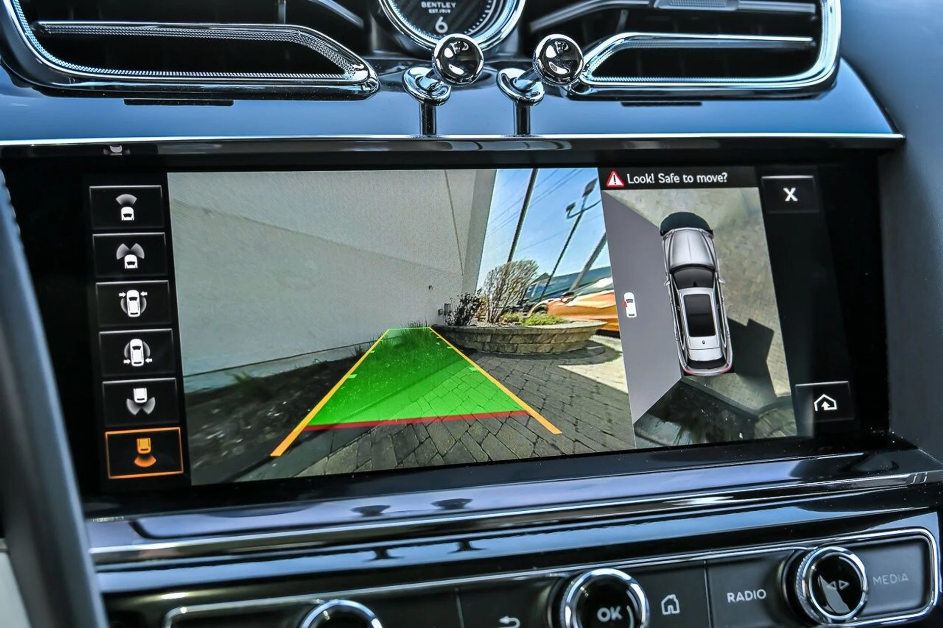 mph041_2469376159_11ed80fbc9c5fceb6a02b3dc42a20c5cx_cc0cc5a63b