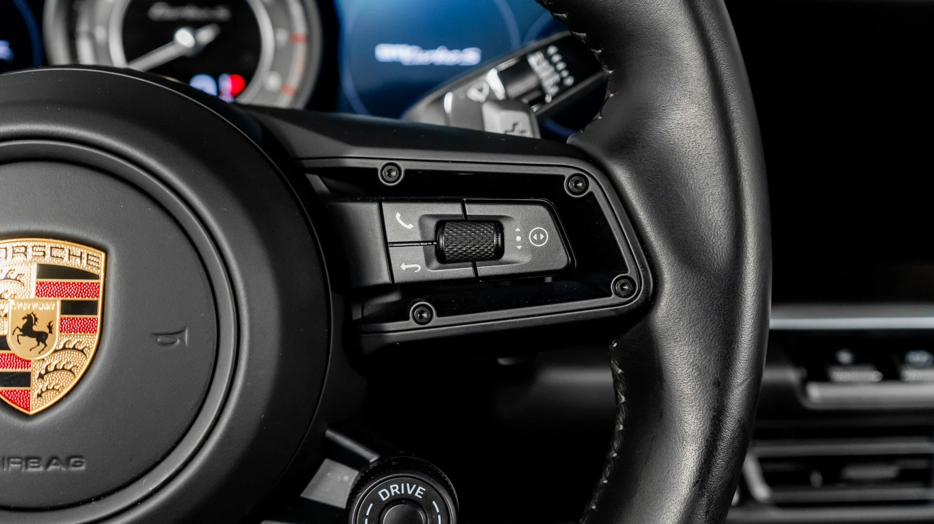 mph041_2480530092_content_homenetiol_com_2001243_2130496_0x0_bc309d4a8cb24deab271bcccbf163e11_2e4517e752