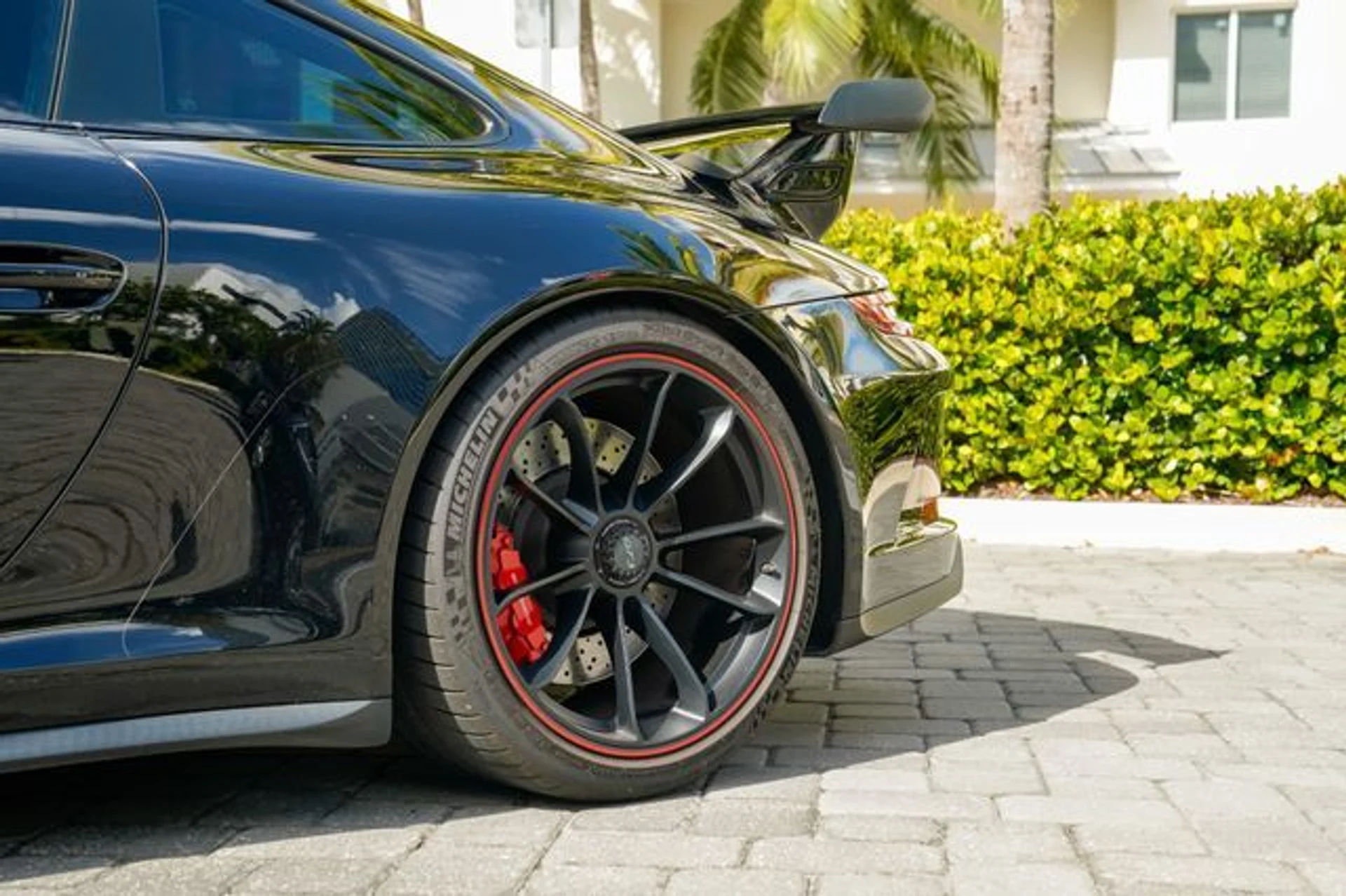 mph041_2481133216_22942361_42_b51d728bfc