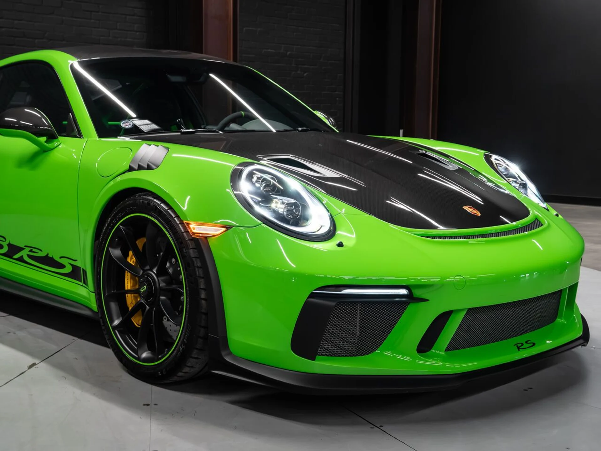 mph041_2494766596_porsche_911_2019_ccea39ca28