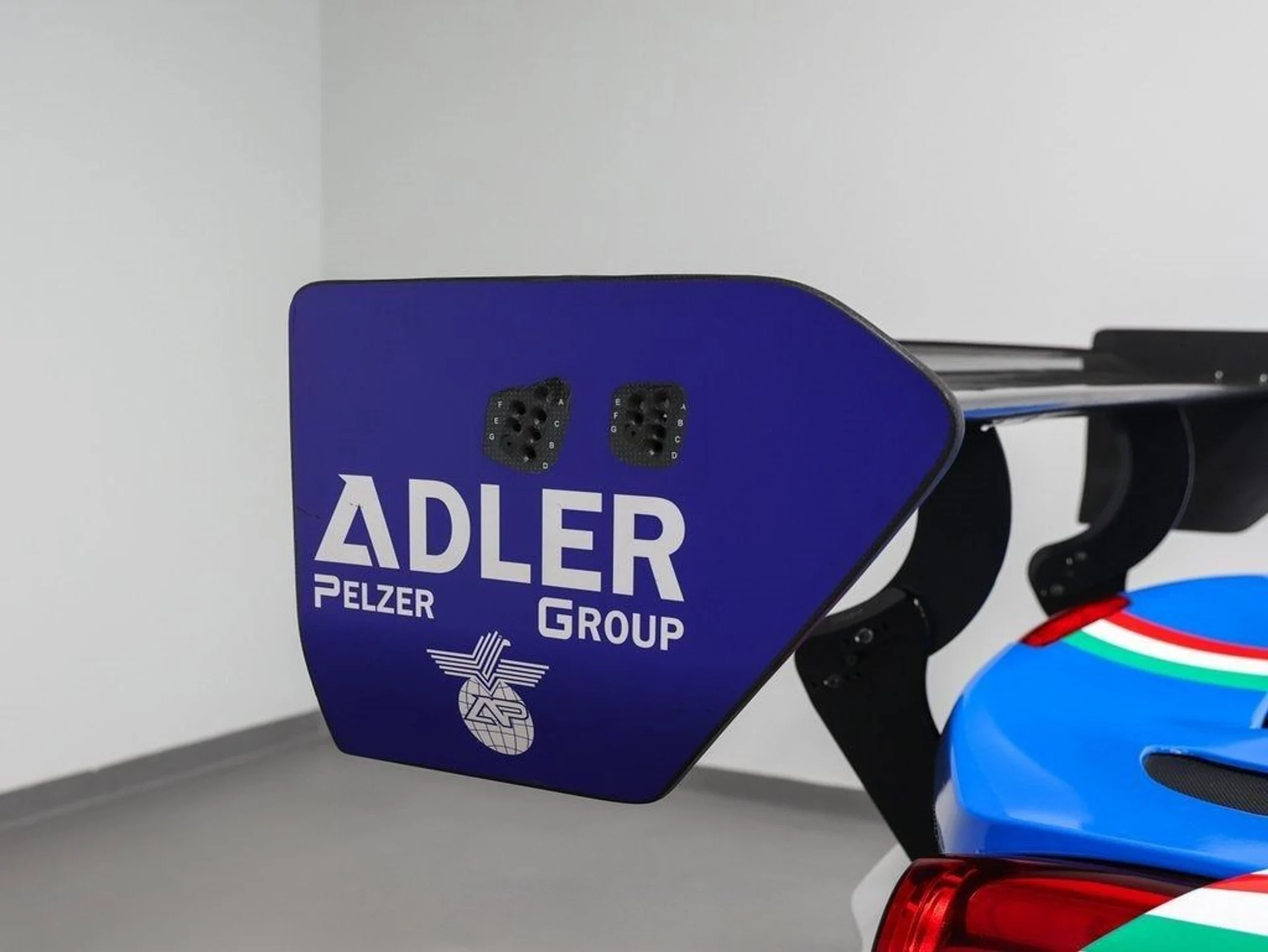 mph041_2501420385_42_be9bfa6f10