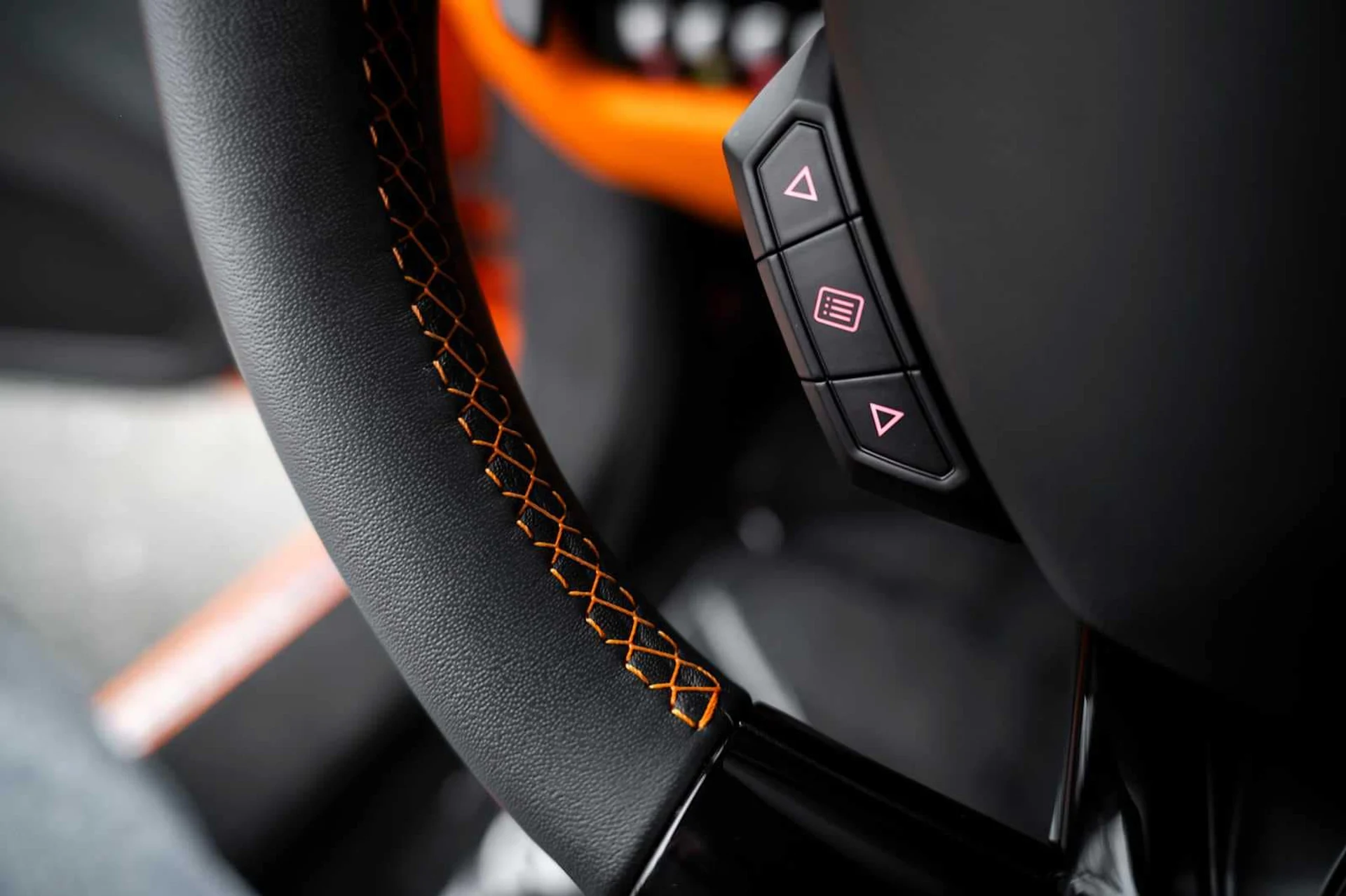 mph041_2509105224_9abec8ce26a5996dfb0b67599e8712bbx_ae55e23c3c