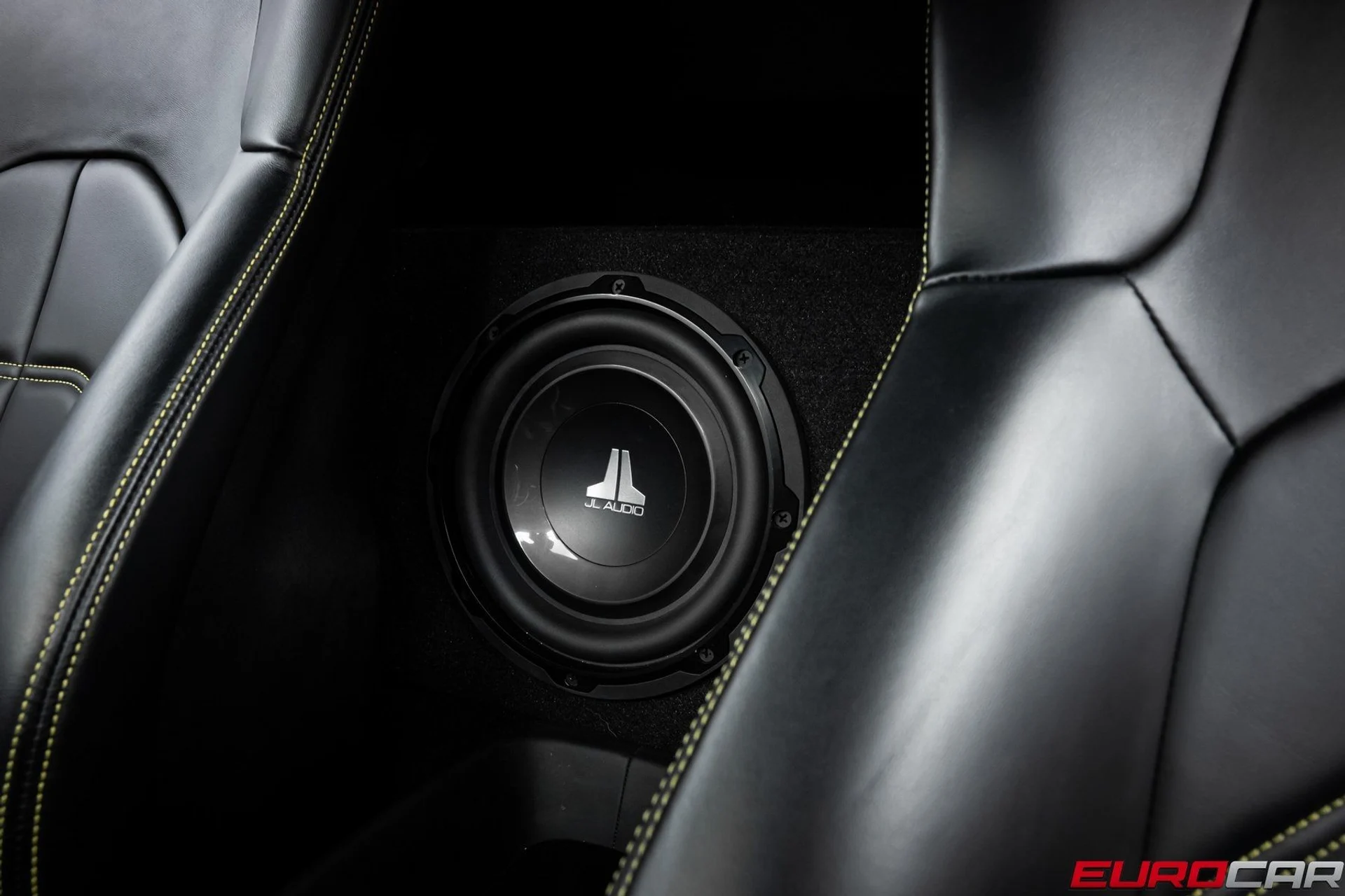 mph041_2513562019_image_42_3b87efb238