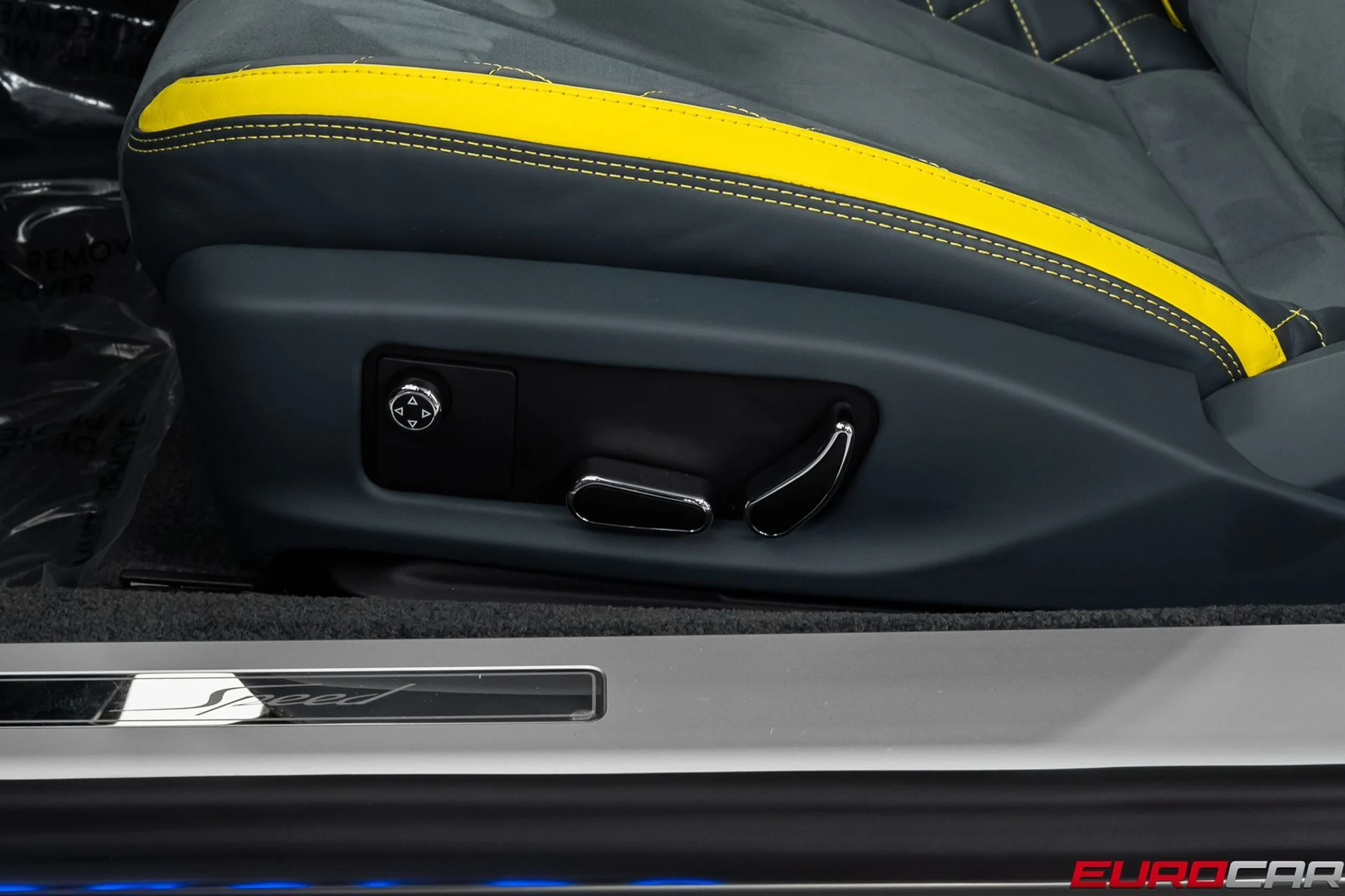 mph041_2514994908_a891b469_38a6_4bb3_9465_1cd30e3612f8_545d4e9929