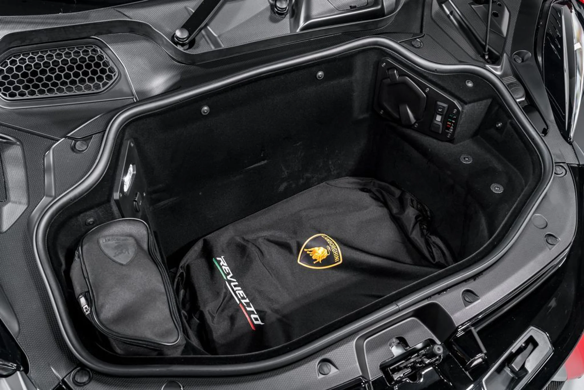 mph041_251567706_fb496dc86c96a01669aa933023d5454cx_4e02e46415