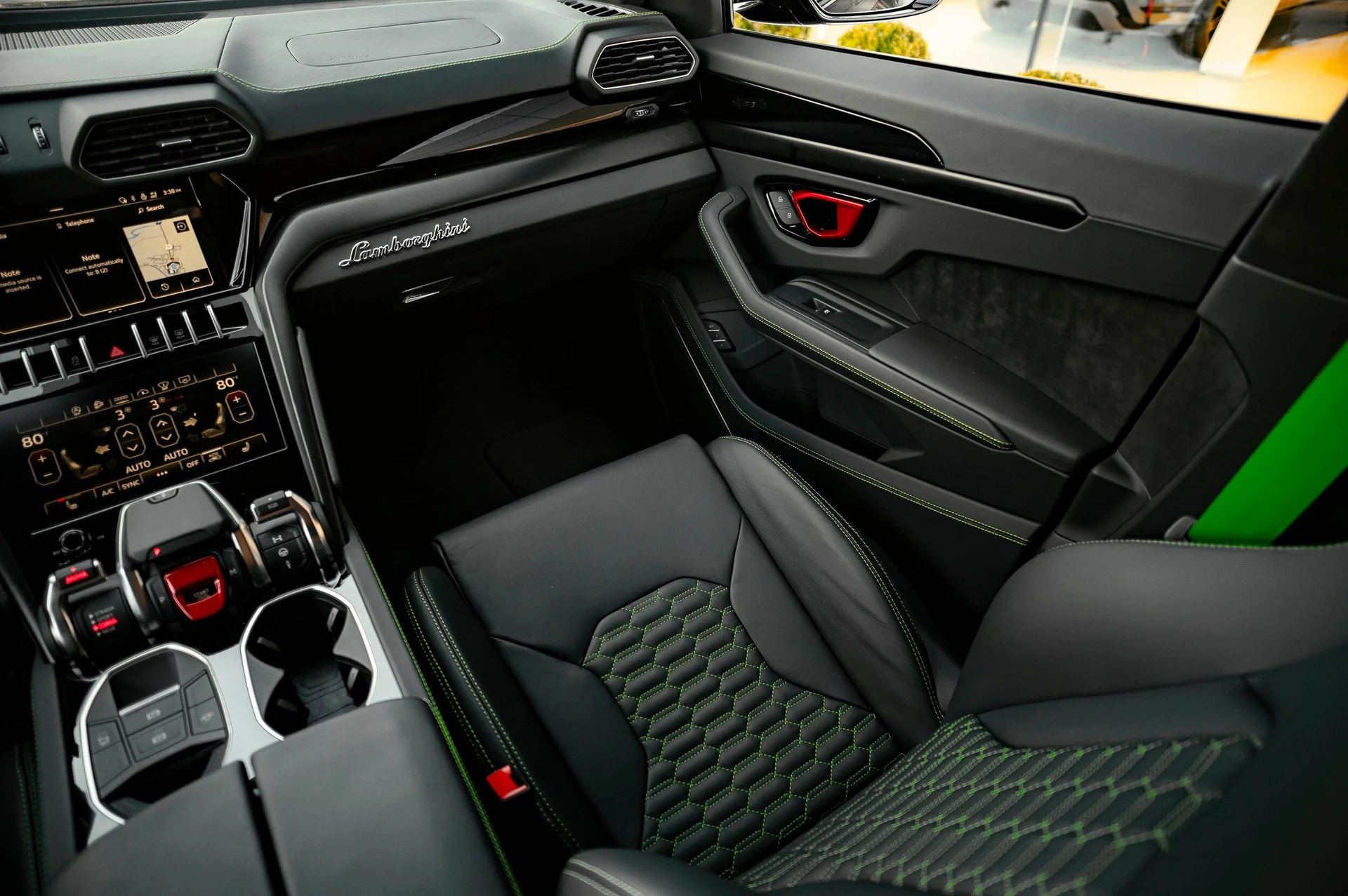 mph041_2521519782_ed4aaf43b8e24d26b351d8437ea3b405_f2556ec862