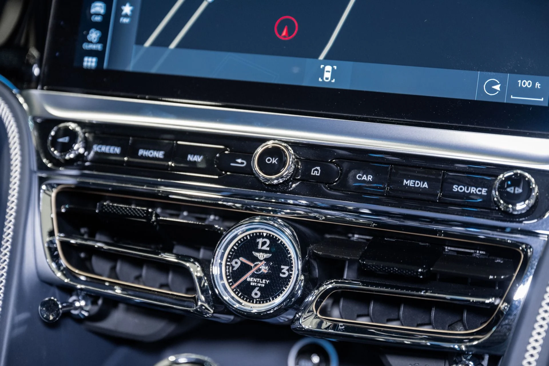 mph041_2524337489_Used_2024_Bentley_Flying_Spur_Edition_8_1777999219_3f57c0c210