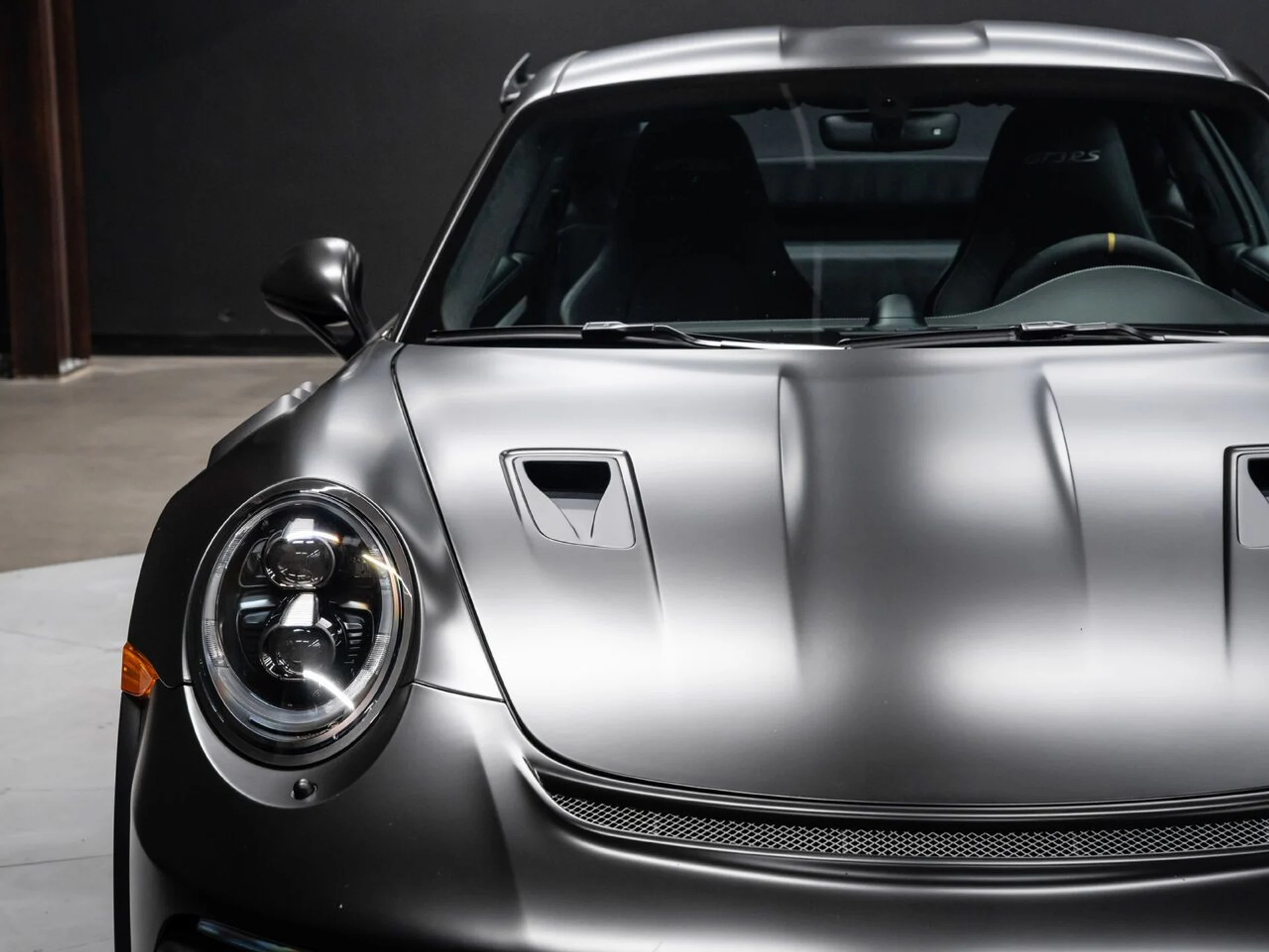 mph041_2539891327_porsche_911_2019_1da19a8065