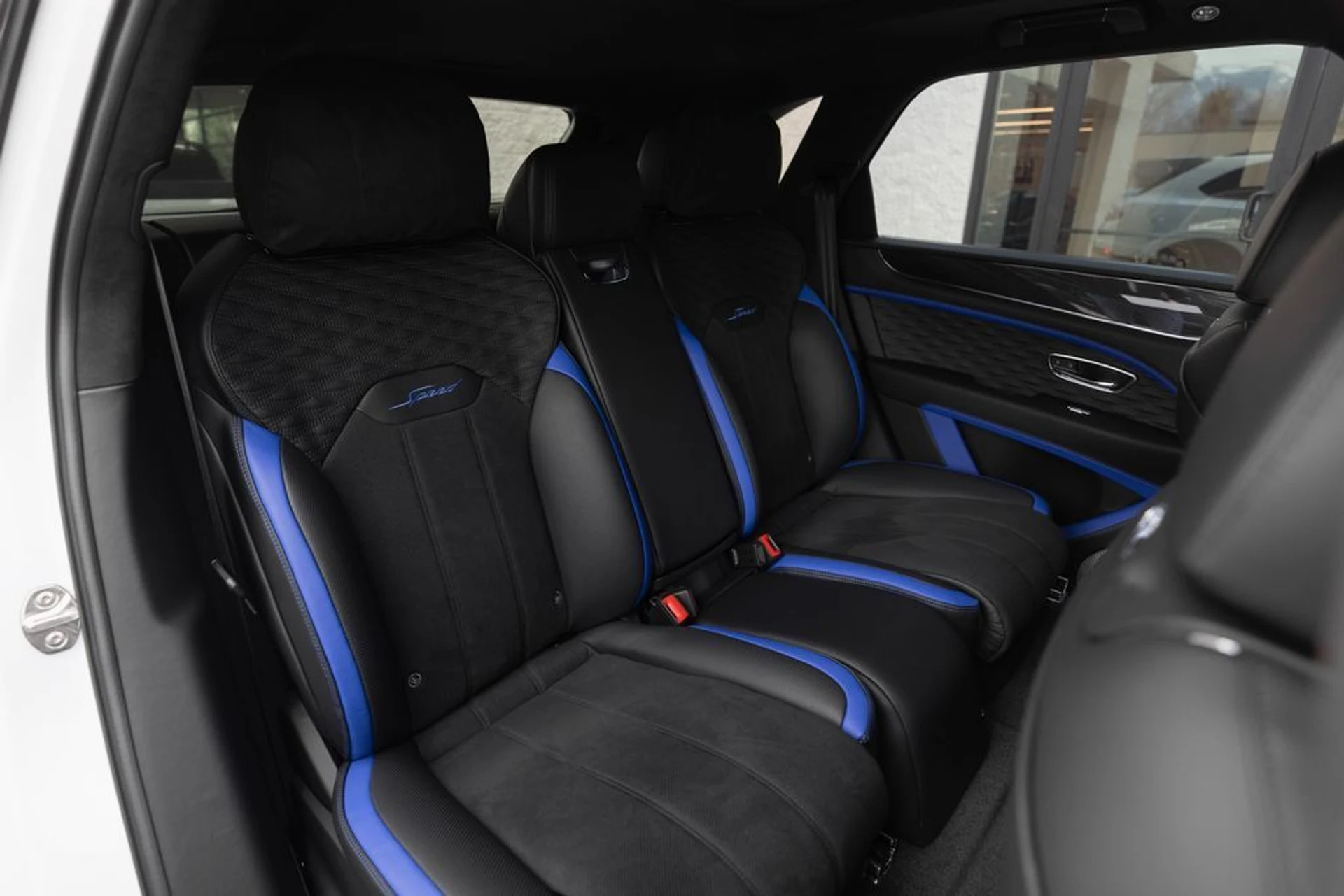 mph041_2540515542_3357c0e08208d028a9d1eaedfd59b2cex_c43bdec43a