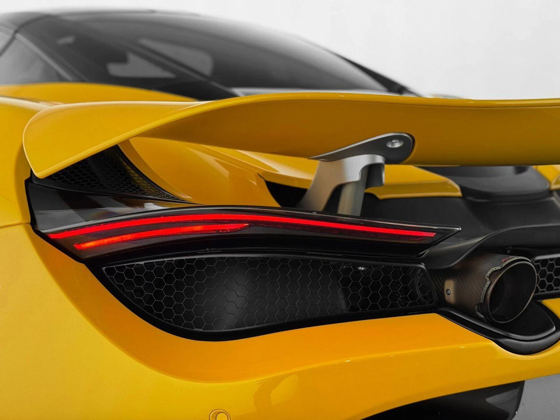 mph041_2573980560_4ba2966ffe0e942aa725662e7b24e51f_eda094a7fd