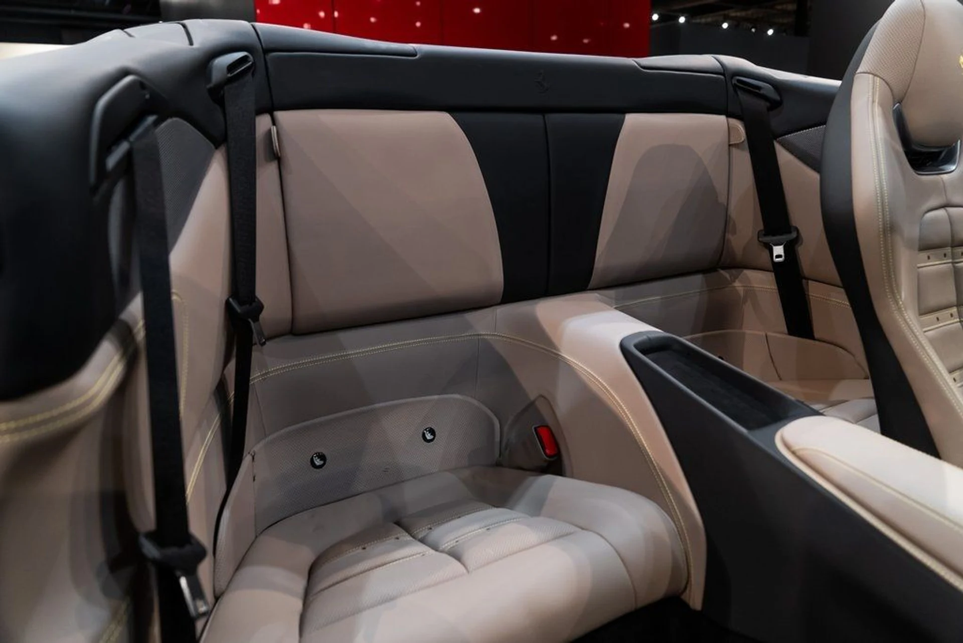 mph041_2575420560_11975cb9a1828d72bde6ddc9f1a14831_d040b24c6b