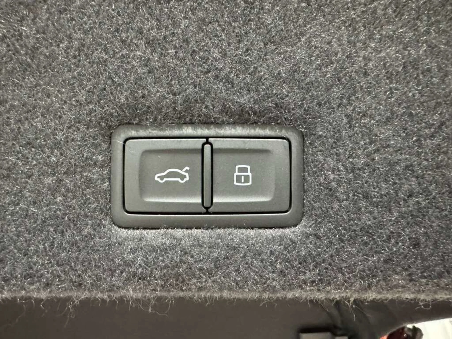 mph041_2585389119_53f06526d838db5d3ed1d8d77224b7c1_b6c5fb183c