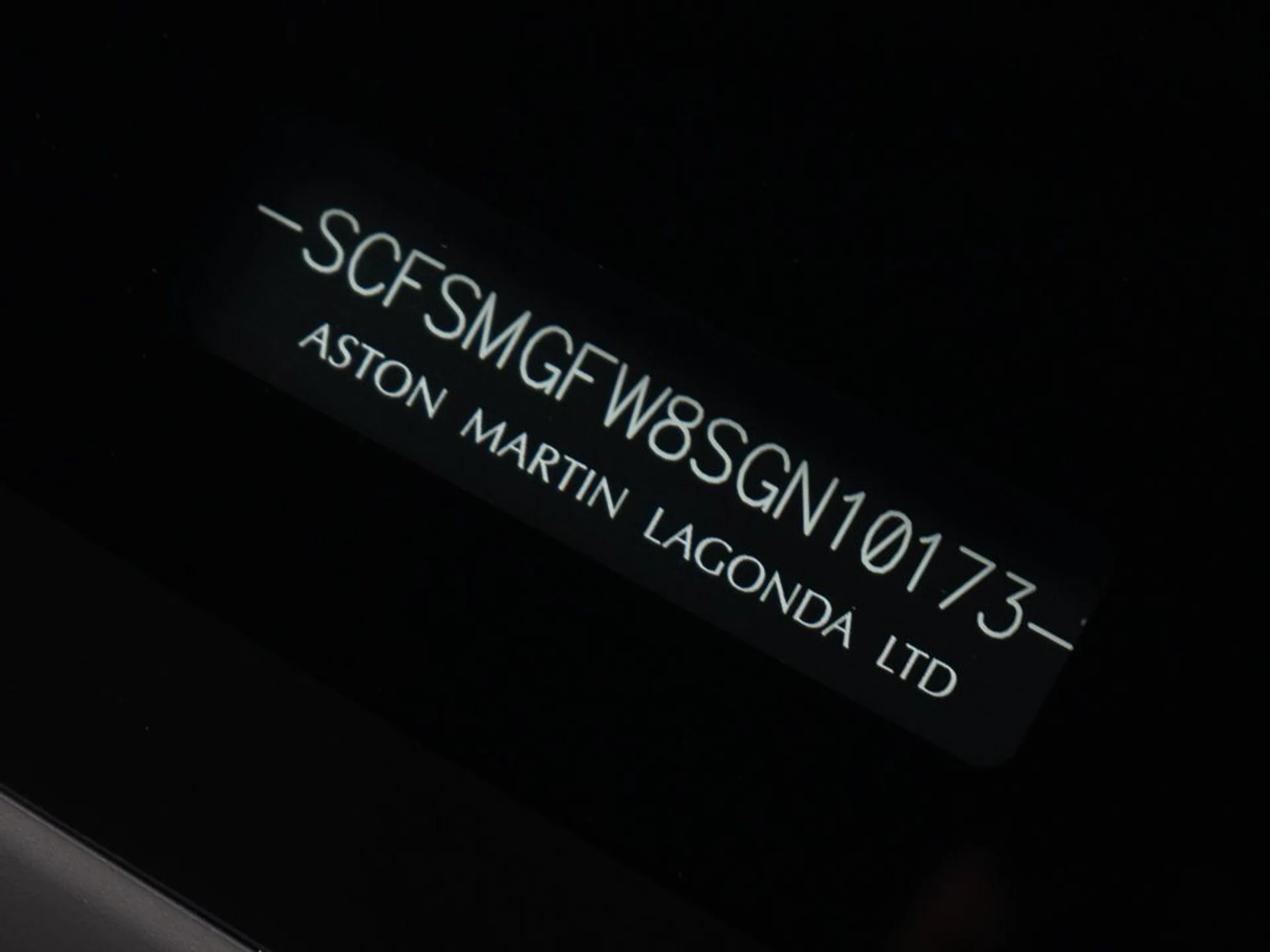 mph041_2616088215_ca22565431af574a097119cdbd8100d9_88a3562b49