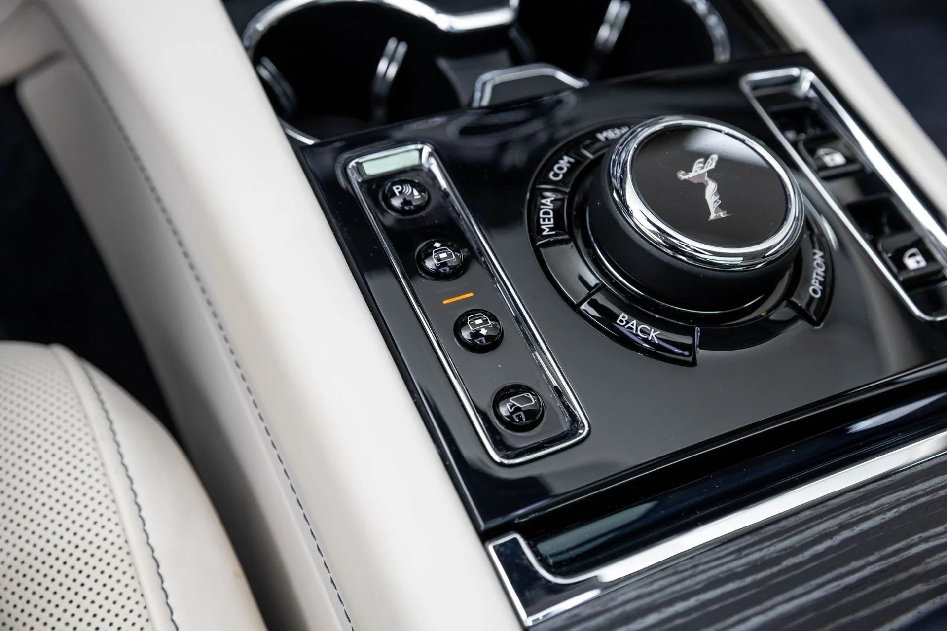 mph041_2617950534_42_8fe6fc2bf7