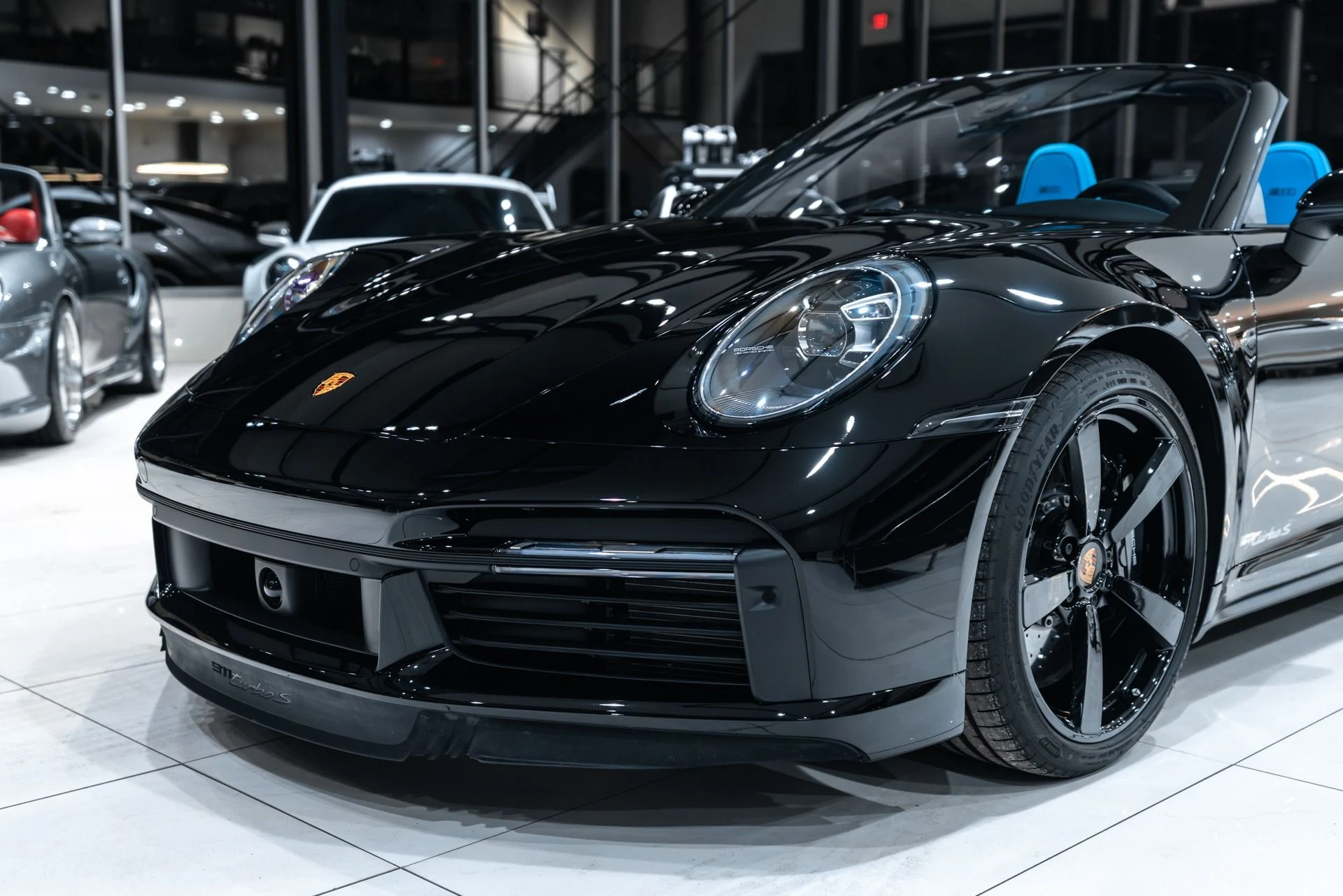 mph041_2631612486_11198_p42_l_7063422ebd