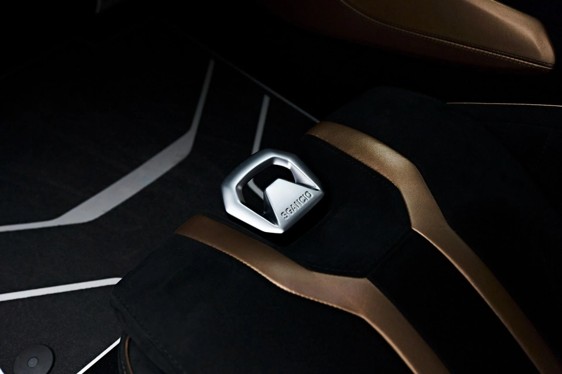 mph041_2641299209_Used_2022_Lamborghini_Huracan_STO_Base_1732754503_16879e55d1