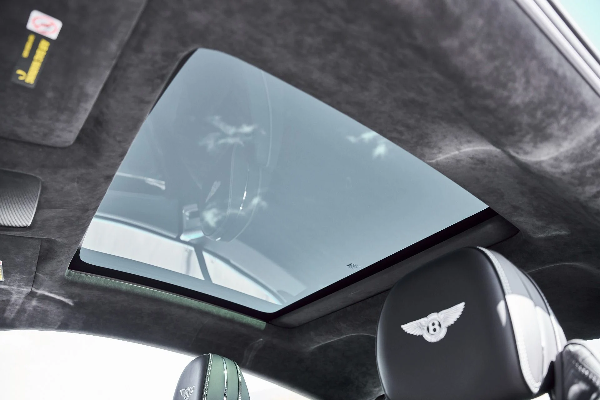 mph041_2653908367_Used_2022_Bentley_Continental_GT_V8_1771381082_46d7b0f10f