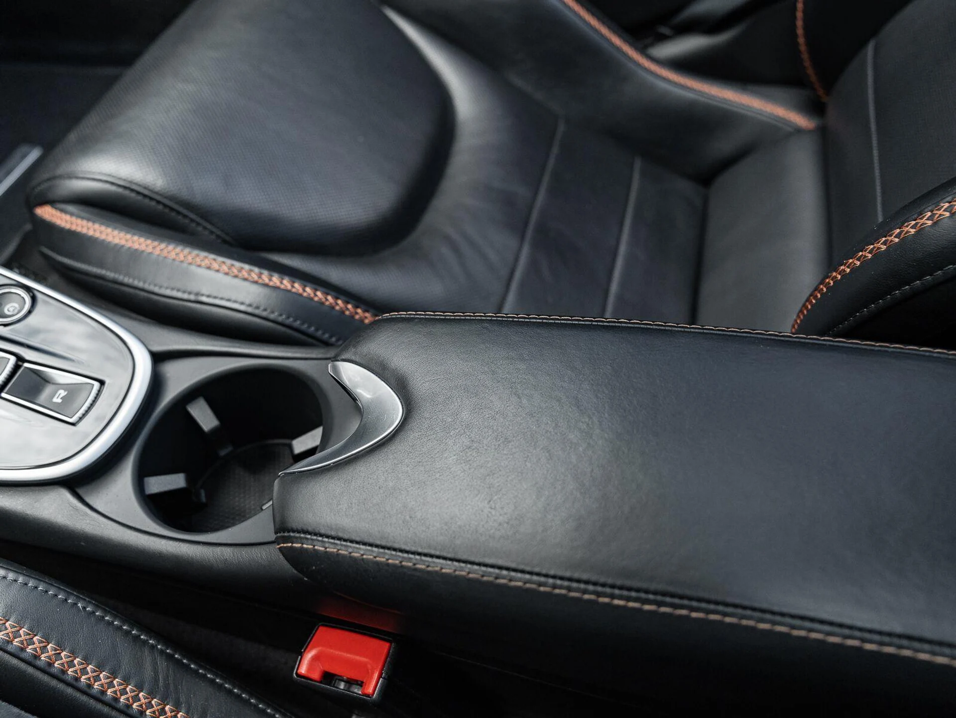 mph041_2656613646_Used_2023_Mc_Laren_GT_Coupe_1784041269_ae8489fc32