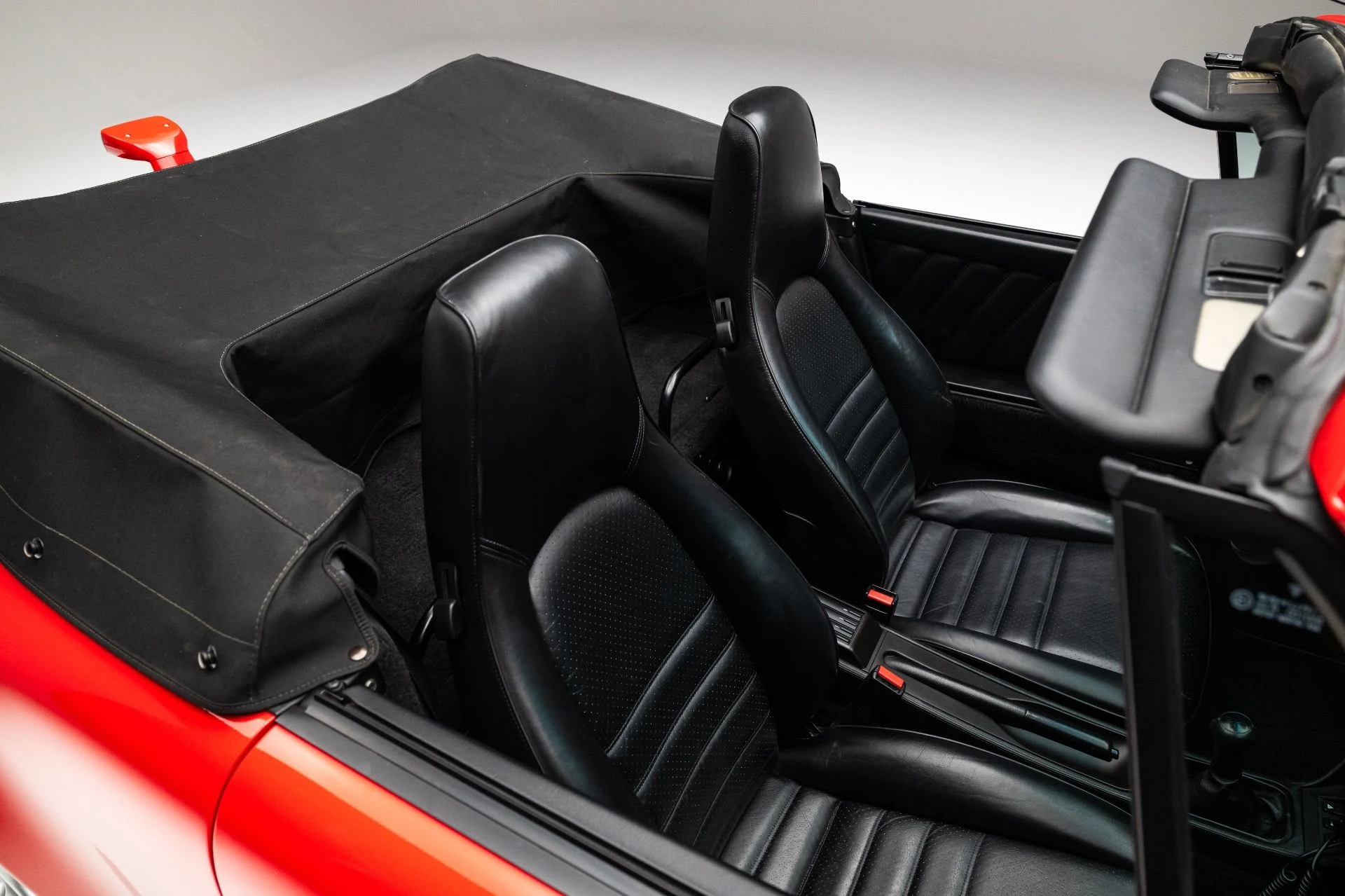 mph041_2676806959_12656_p42_l_83a18d2fd1