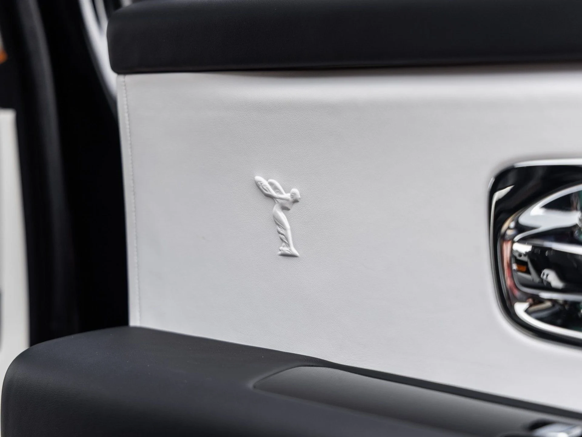 mph041_269023834_42_3b800b280a